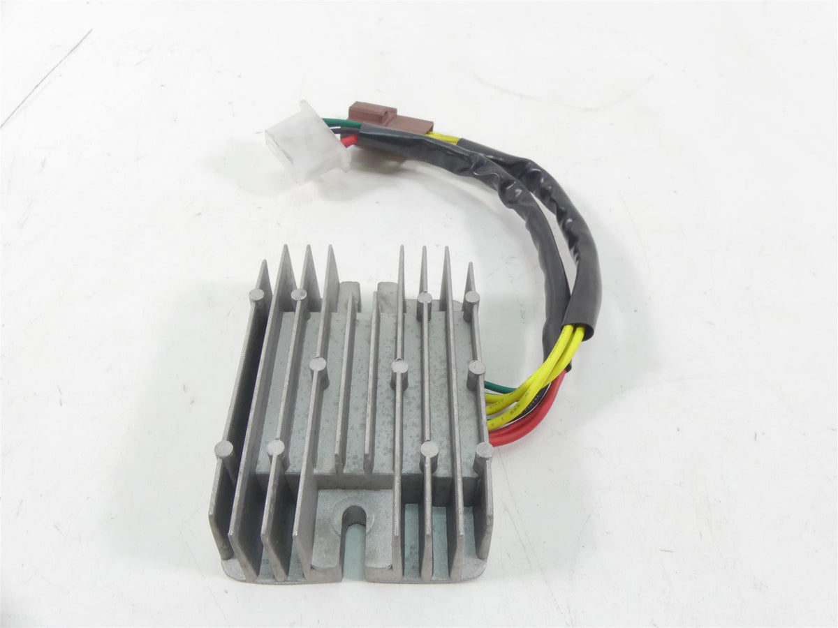 2004 Aprilia RSV1000 R Mille Rectifier Voltage Regulator AP8127144 {{ shop.shopifyCountryName }} - Mototech271