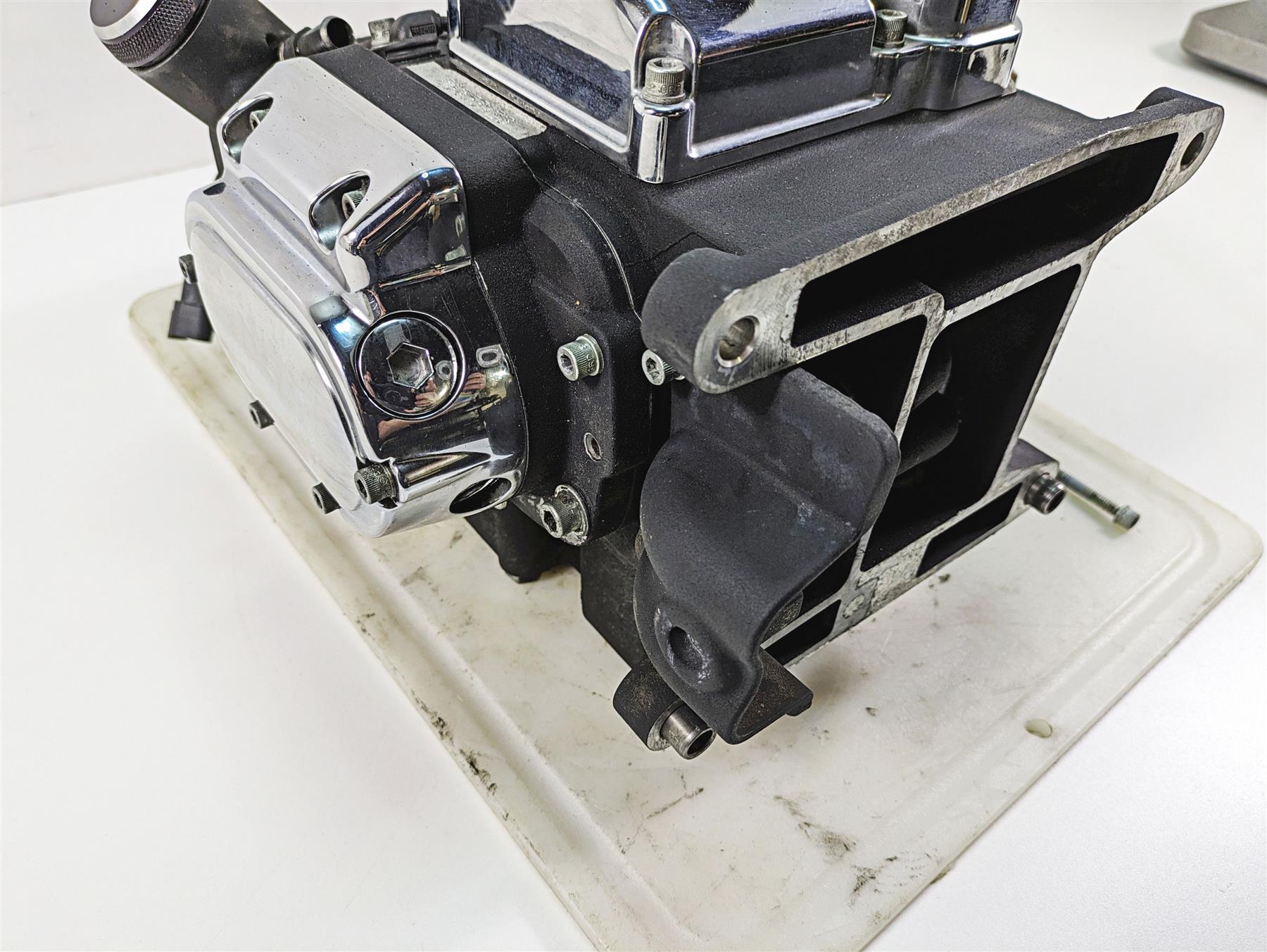 2006 Harley Touring FLHXI Street Glide 5-Sp Transmission Gear Box 31k 33035-06A {{ shop.shopifyCountryName }} - Mototech271