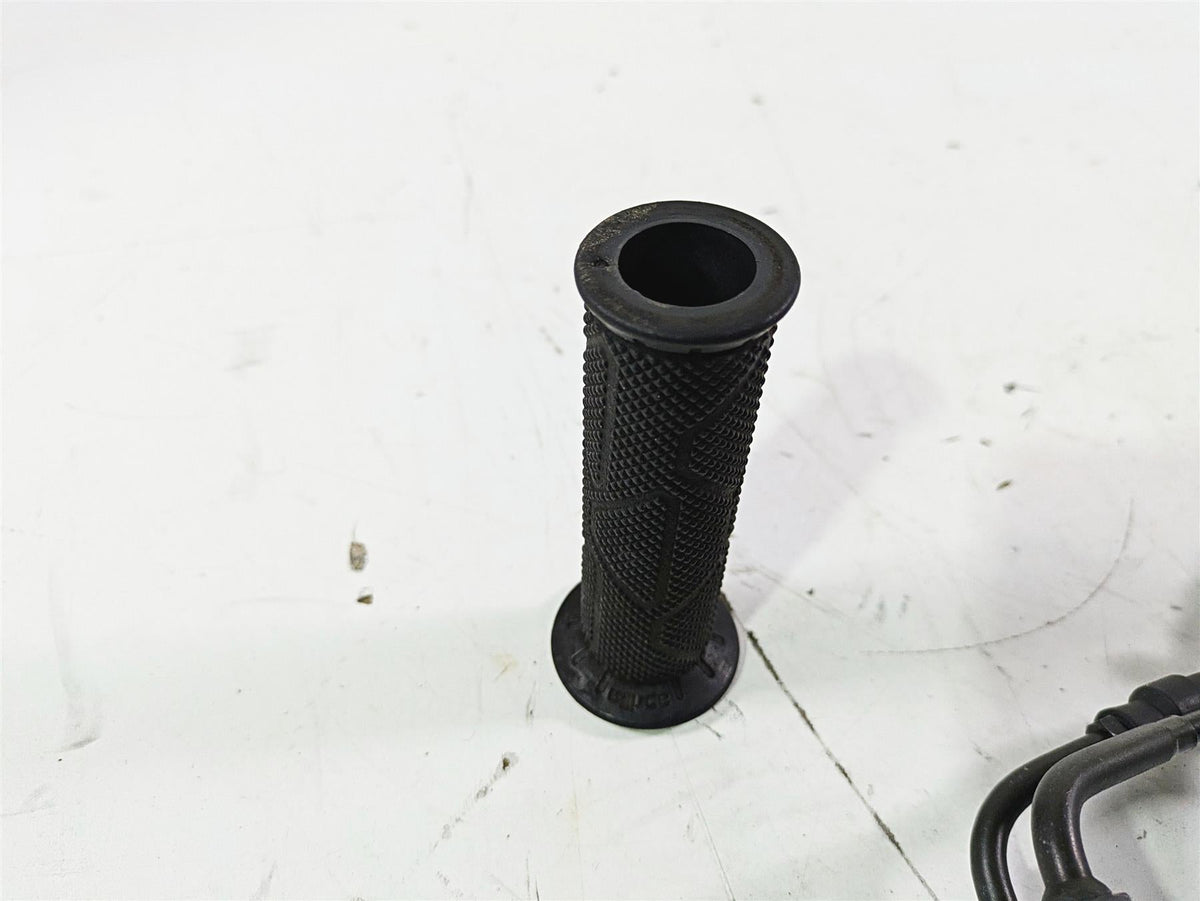 2008 Aprilia RSVR 1000 Factory Throttle Grip Handle Set - Read AP8118566 {{ shop.shopifyCountryName }} - Mototech271