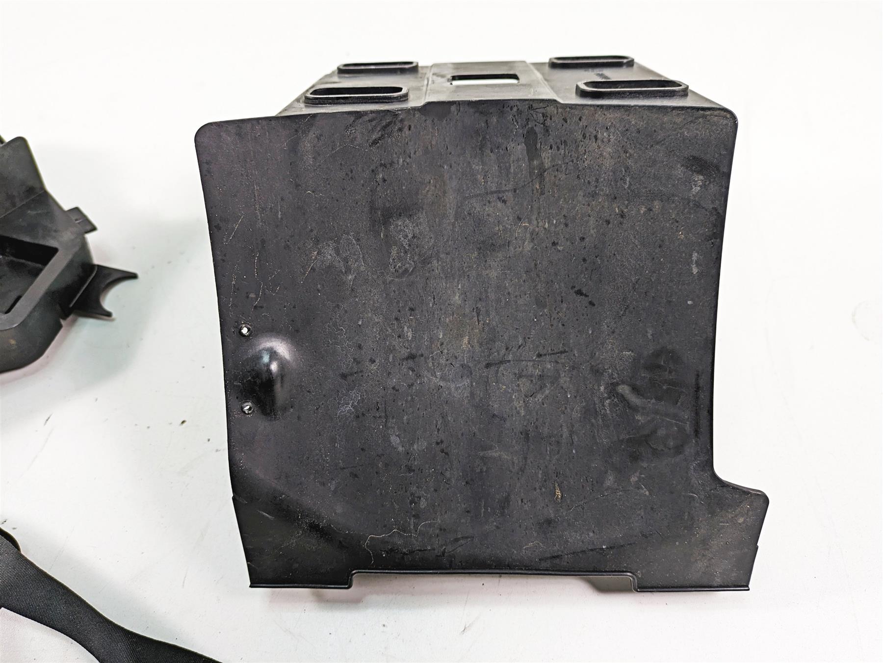 2019 Harley Touring FLHX Street Glide Battery Tray & Electrical Holder 66000010A {{ shop.shopifyCountryName }} - Mototech271