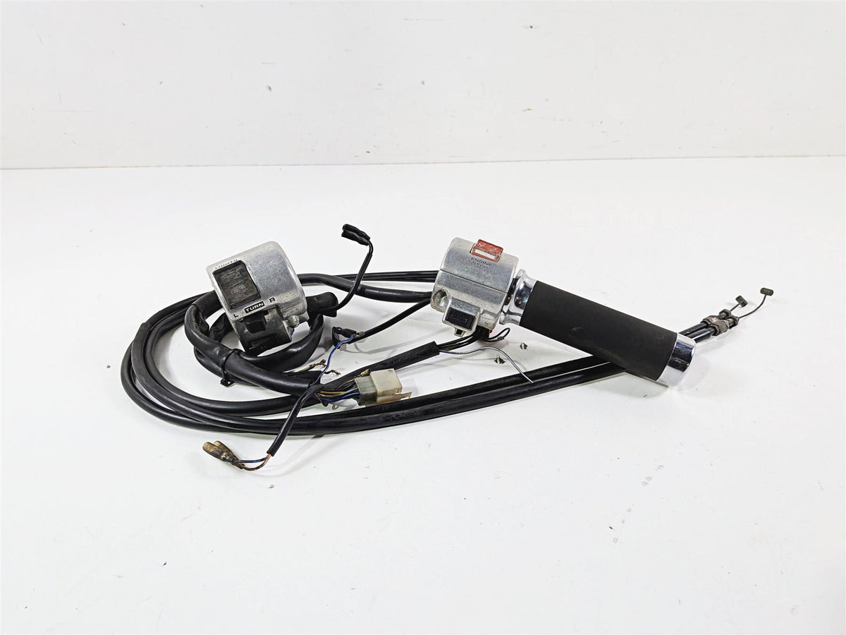 1994 Honda VT600 CR Shadow Left Right Hand Control Switch Set 35200-MZ8-A20 {{ shop.shopifyCountryName }} - Mototech271