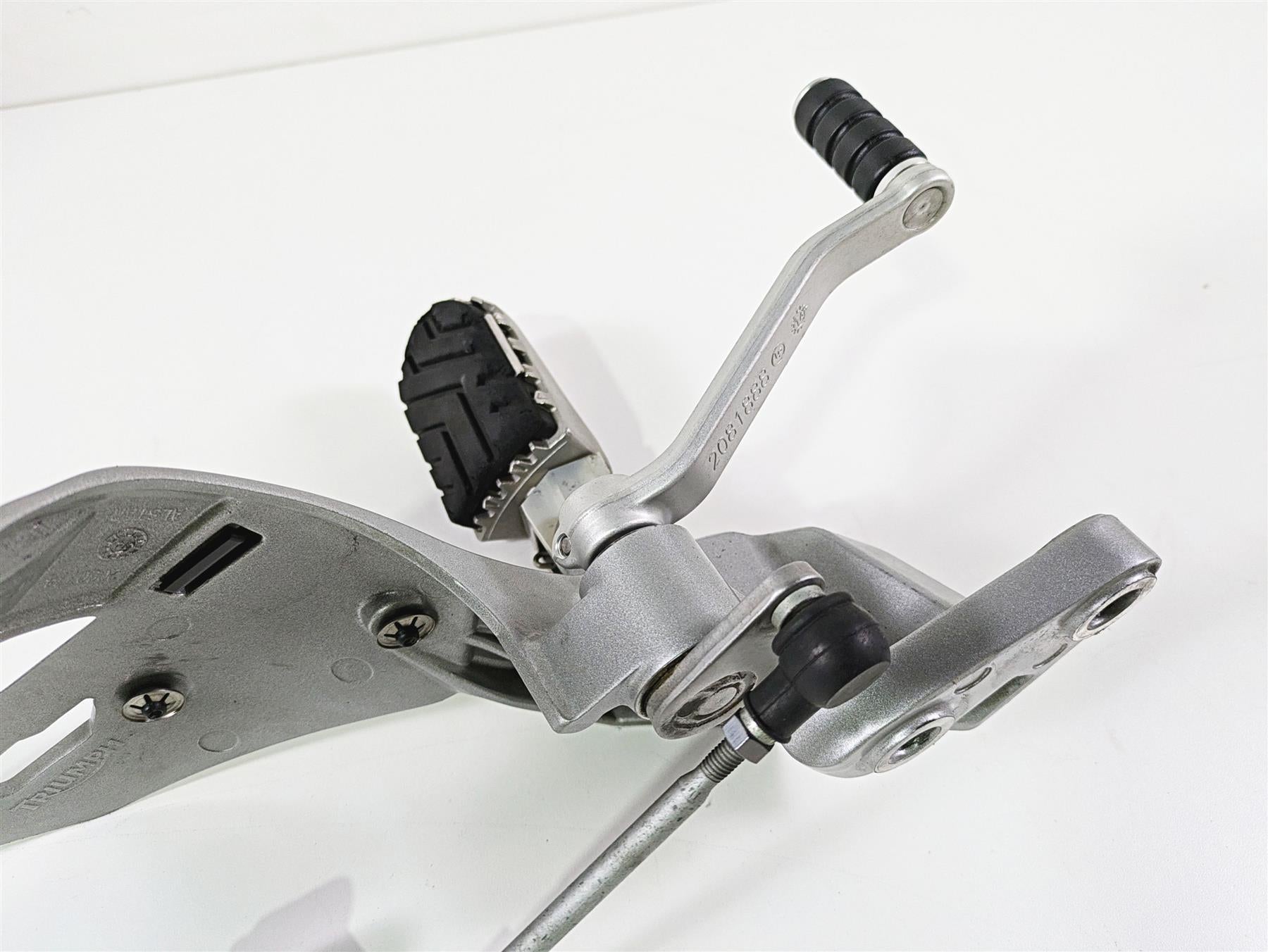 2015 Triumph Tiger Explorer XC Left Front Footpeg & Shifter T2081079 T2081888 {{ shop.shopifyCountryName }} - Mototech271
