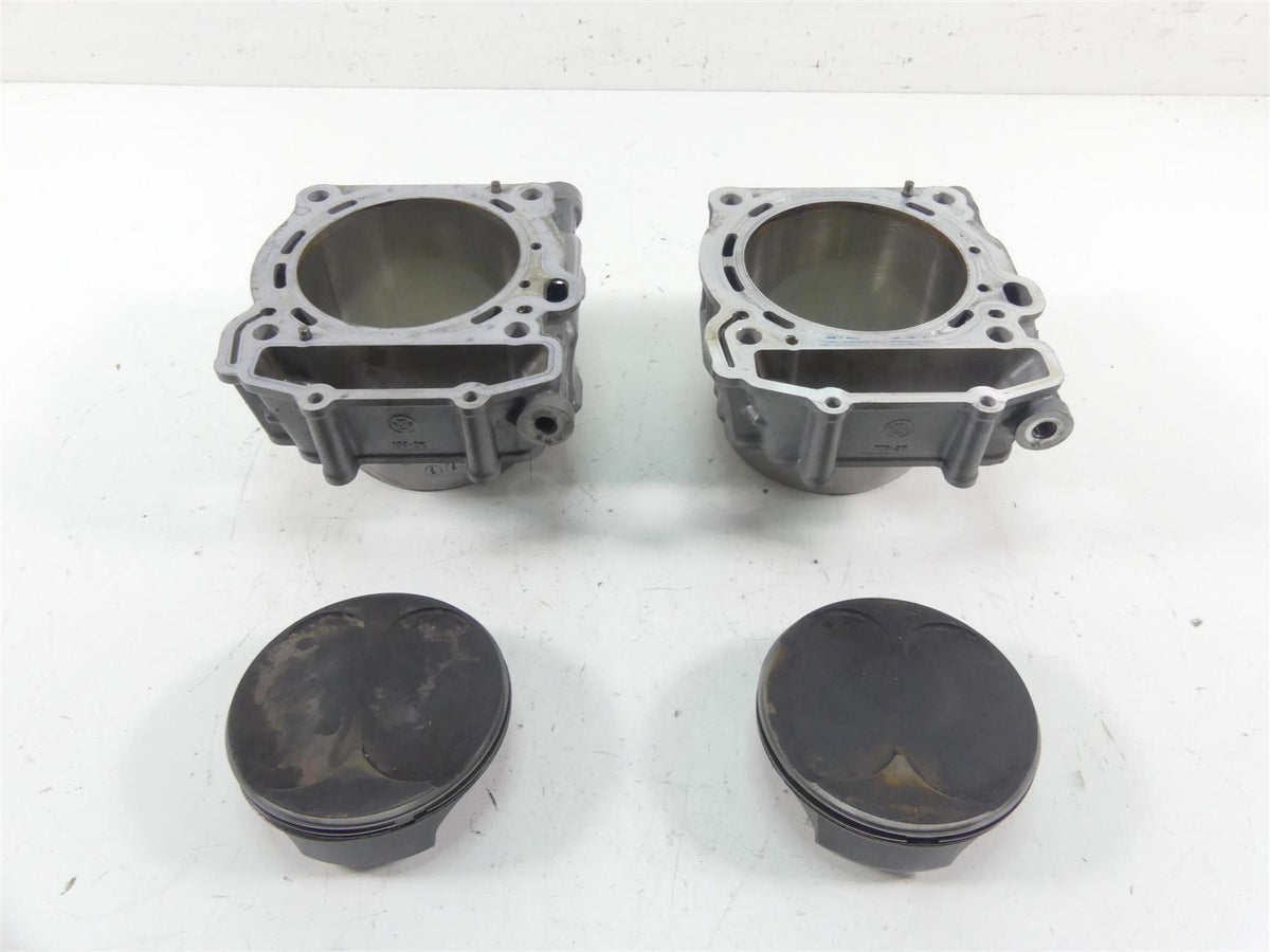 2015 KTM 1290R Super Duke Cylinder Jug Barrel Piston Set 6133003830024 {{ shop.shopifyCountryName }} - Mototech271