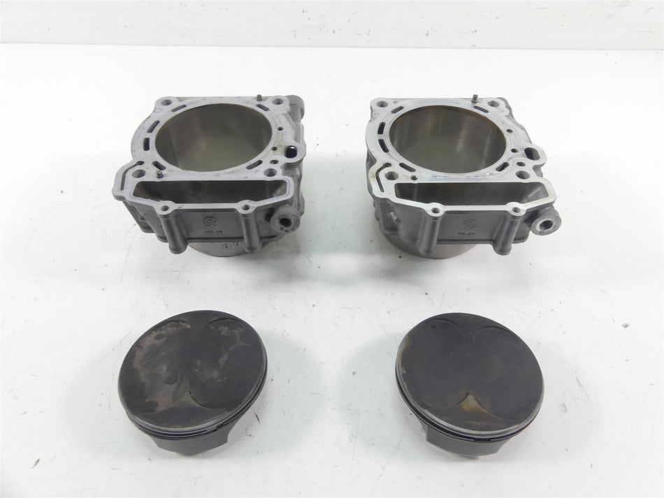 2015 KTM 1290R Super Duke Cylinder Jug Barrel Piston Set 6133003830024 {{ shop.shopifyCountryName }} - Mototech271