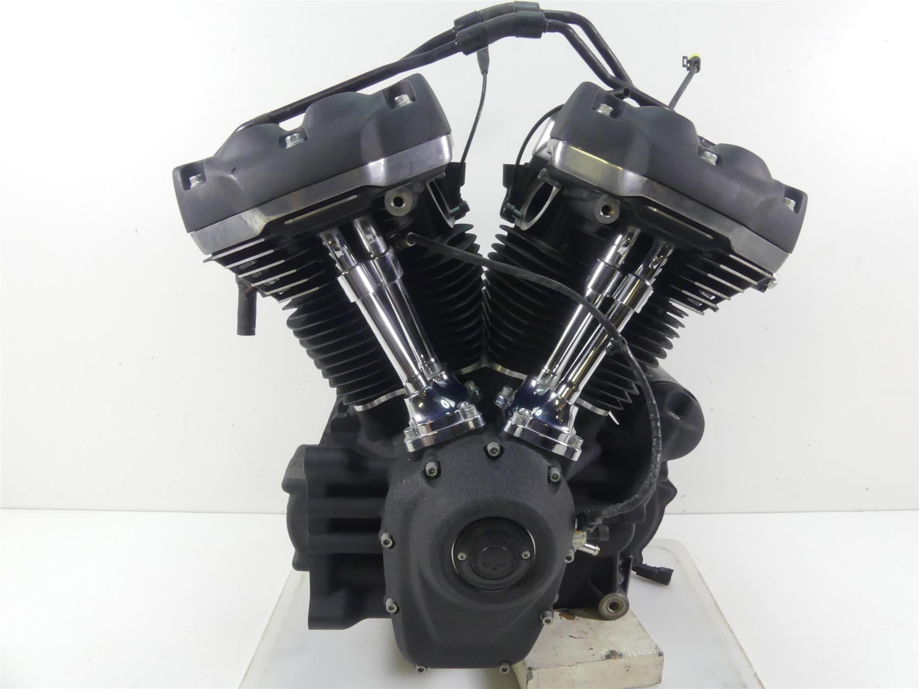 2019 Harley Softail FXBB Street Bob 107ci M8 Engine Motor 15K -Video 16200452 | Mototech271