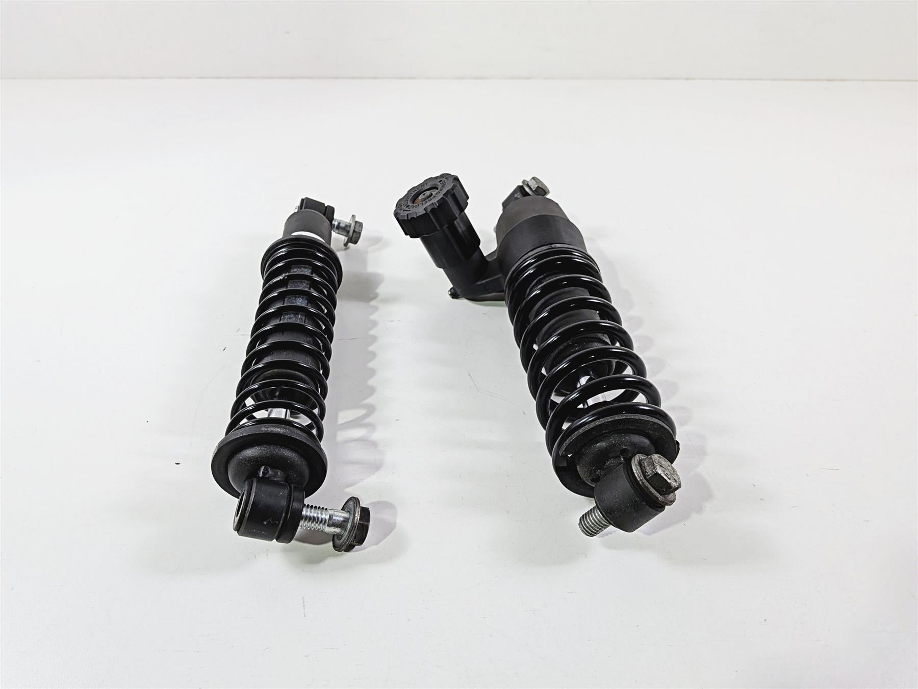 2017 Harley Touring FLHXS Street Glide Rear Suspension Shock Low 12" 54000114 54000096 {{ shop.shopifyCountryName }} - Mototech271