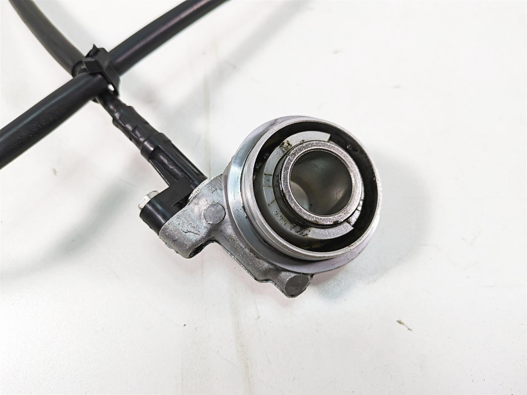 2006 Honda VT1100 C2 Shadow Speedometer Drive Gear Hub Cable Set 44800-MM8-003 {{ shop.shopifyCountryName }} - Mototech271