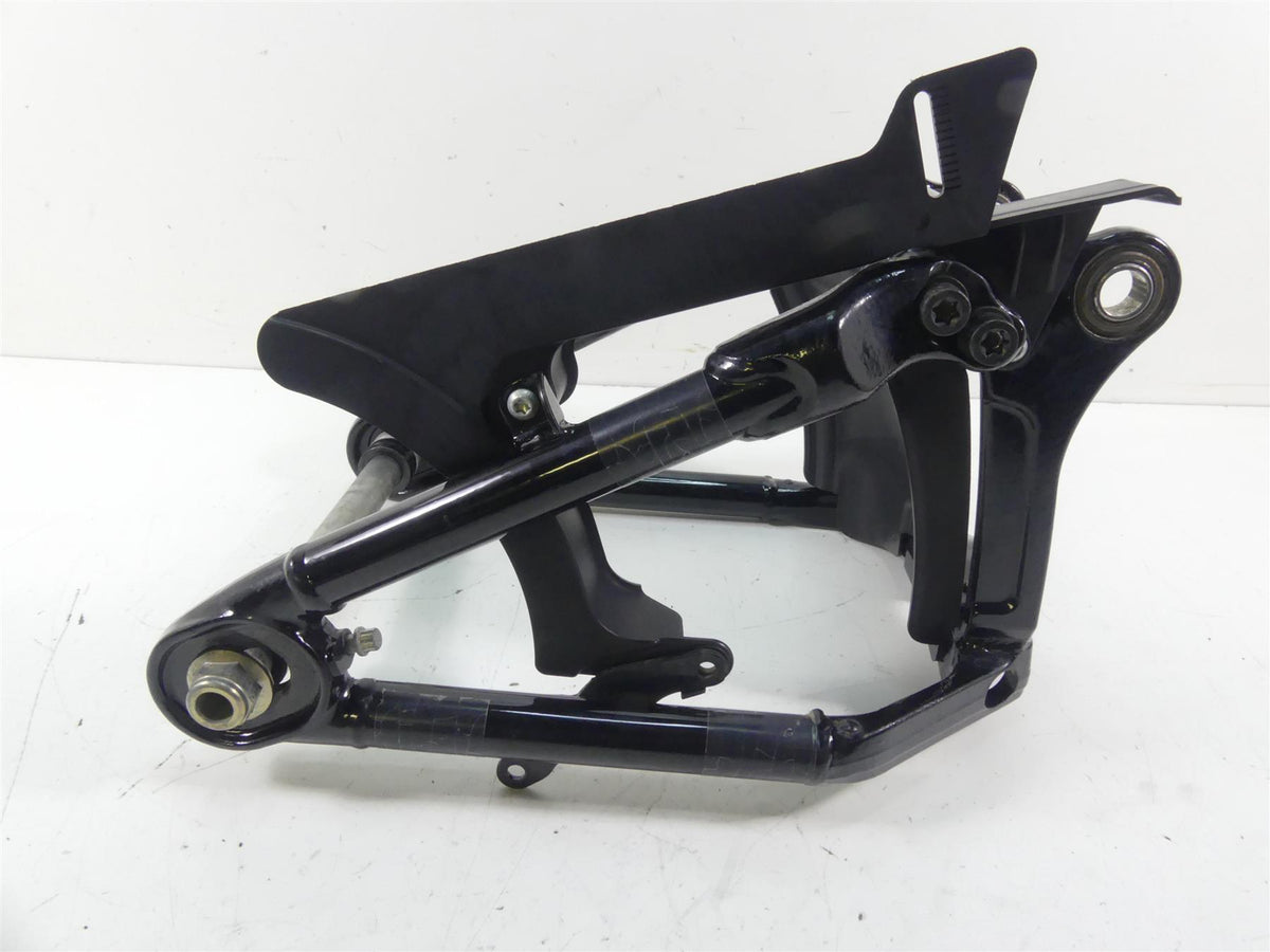 2019 Harley Softail FXBB Street Bob Rear Swingarm Swing Arm & 25mm Axle 47400062 {{ shop.shopifyCountryName }} - Mototech271