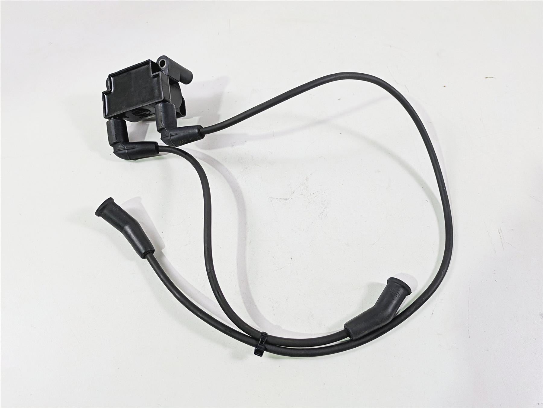 2016 Harley Touring FLHR Road King Ignition Coil Wires Plugs 31696-07A {{ shop.shopifyCountryName }} - Mototech271