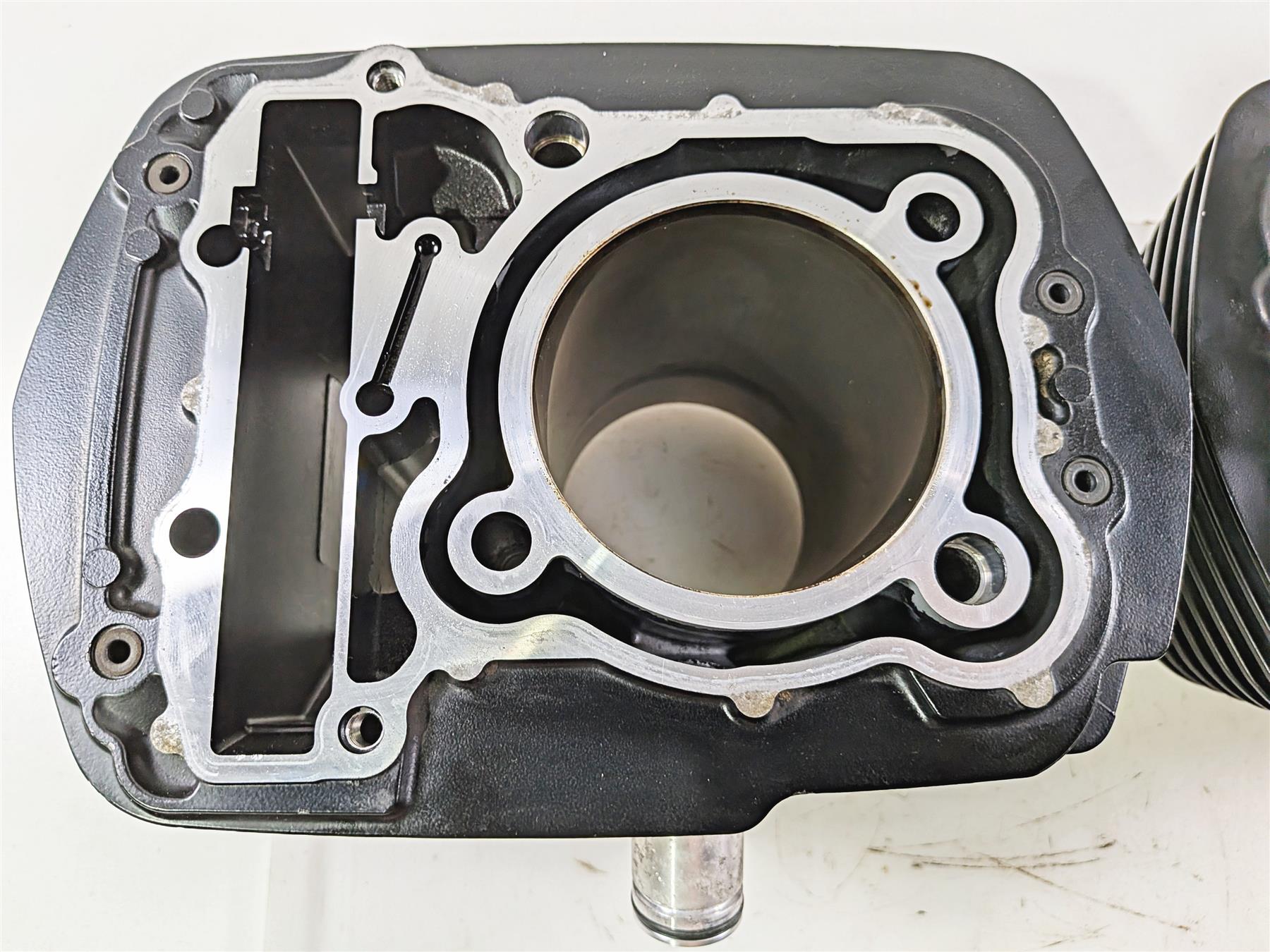 2010 Honda VT1300 CR Stateline Front Rear Cylinder Jug Piston Set 12110-MFY-A00 {{ shop.shopifyCountryName }} - Mototech271