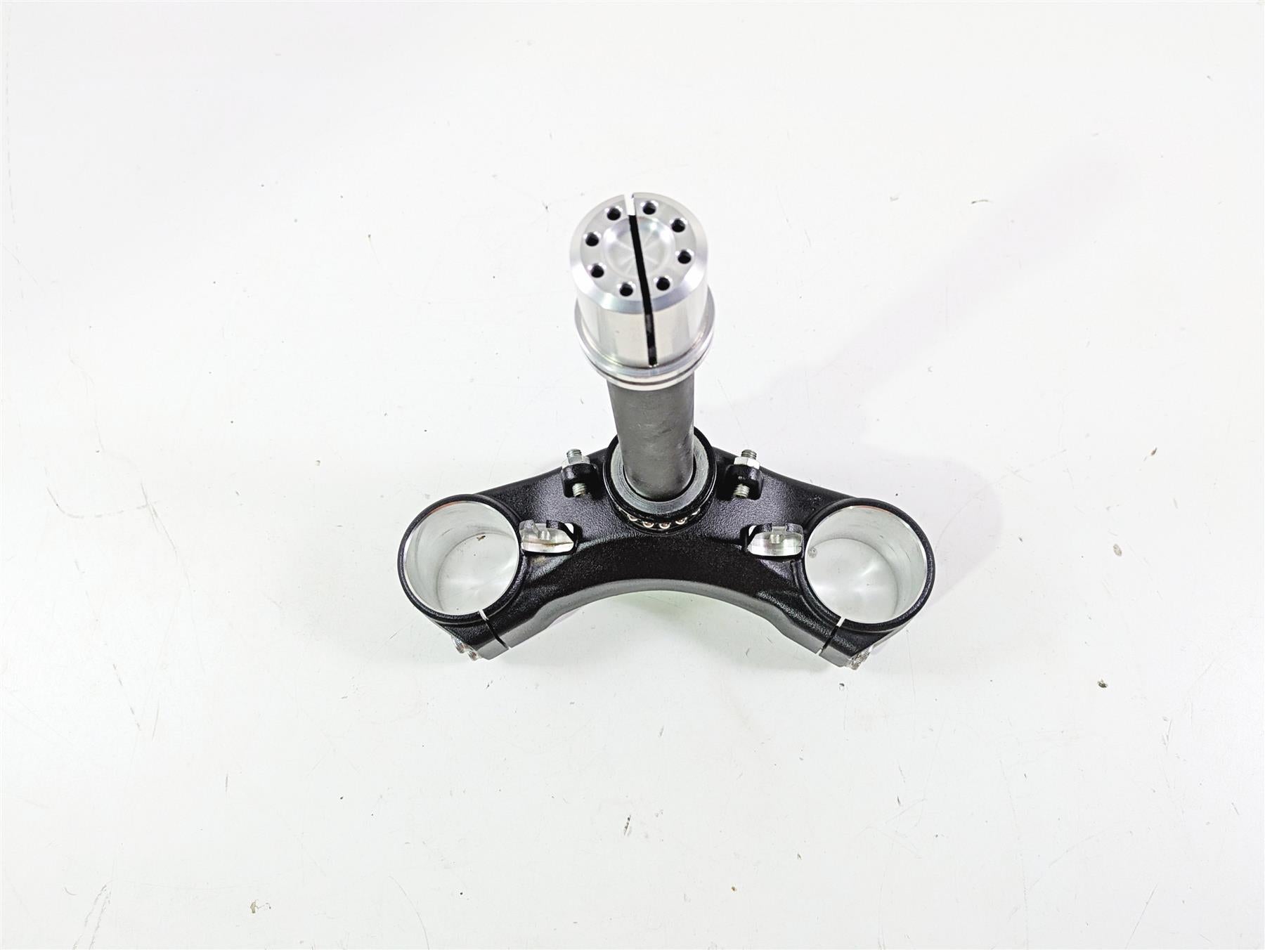 2016 Ducati Monster 1200 S Lower Triple Tree Steering Clamp 342P0791AC 34230782A {{ shop.shopifyCountryName }} - Mototech271