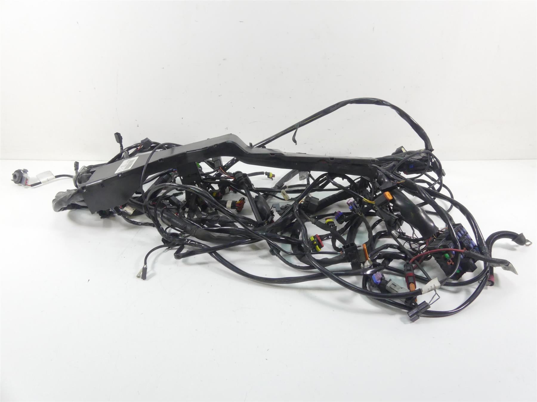 2009 Harley FLHTCU SE4 CVO E-Glide Main Wiring Harness Loom Abs -No Cut 70973-09 {{ shop.shopifyCountryName }} - Mototech271