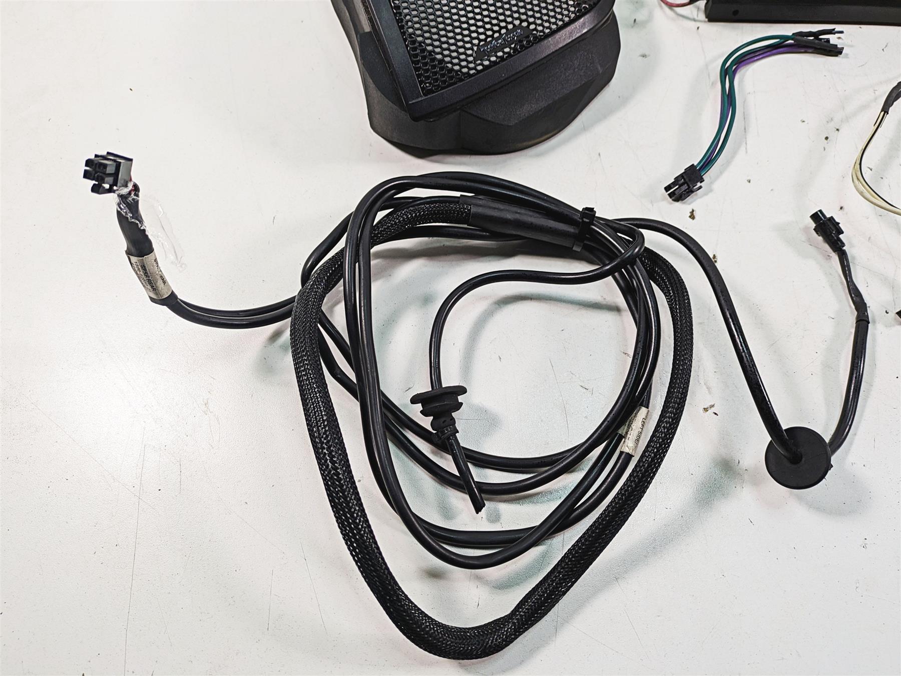 2014 Harley Touring FLHTK Electra Glide Rockford Fosgate Speaker Amp Set - Read {{ shop.shopifyCountryName }} - Mototech271