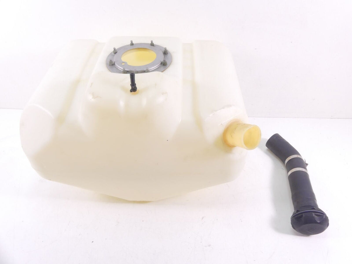 2013 Yamaha Waverunner VXS VX1800M Plastic Fuel Gas Petrol Tank F1K-U7711-10-00 {{ shop.shopifyCountryName }} - Mototech271