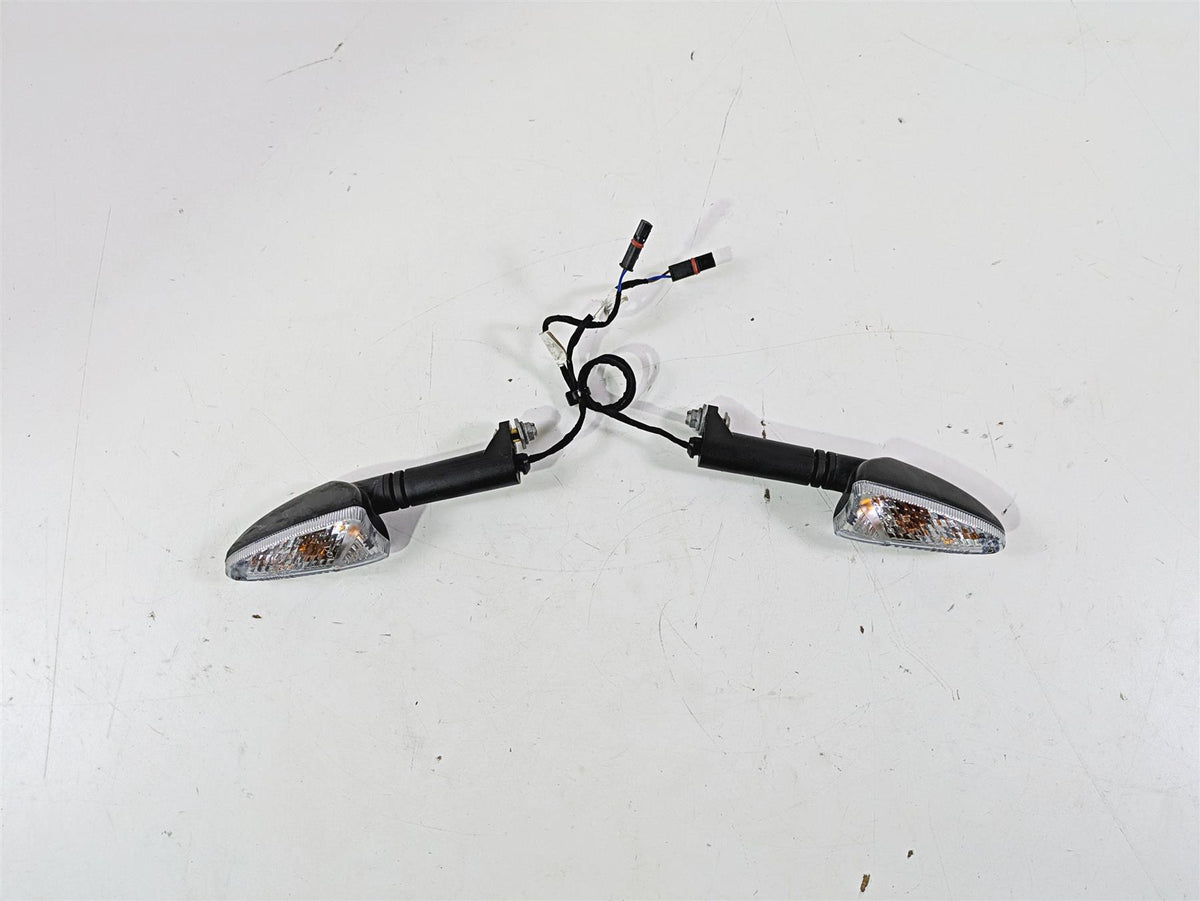 2017 BMW F800GS Adv K75 Rear Blinker Turn Signal Set 63138534352 63138534353 {{ shop.shopifyCountryName }} - Mototech271