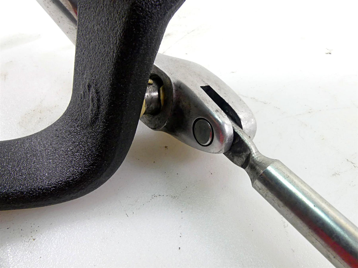 2017 Harley Dyna FXDB Street Bob Front Right Mid Peg Mount Brake Pedal 50666-07 {{ shop.shopifyCountryName }} - Mototech271
