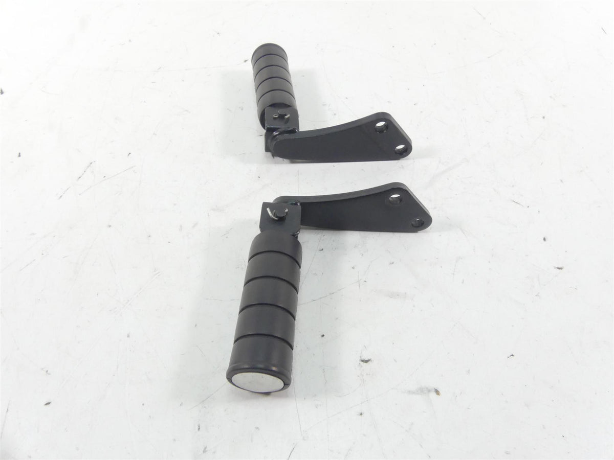 2001 Yamaha XV1600 Road Star Rear Passenger Pillion Foot Peg Set 4WM-27430-11-00 {{ shop.shopifyCountryName }} - Mototech271