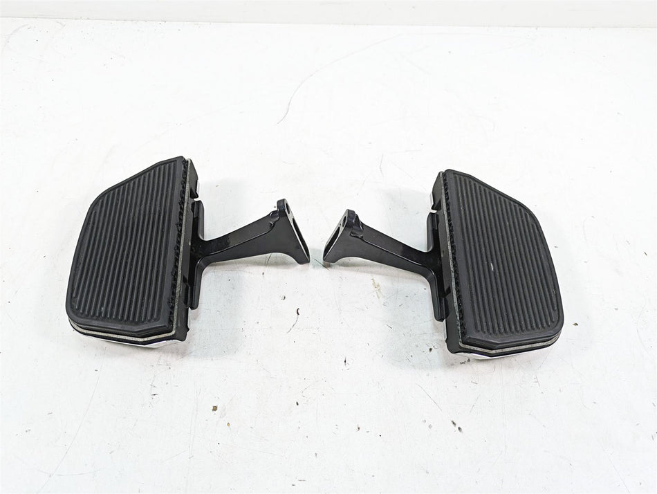 2010 Harley Touring FLHTCU Electra Glide Rear Passenger Floor Boards 52719-10 {{ shop.shopifyCountryName }} - Mototech271