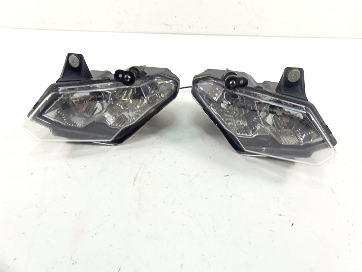 2021 Can Am Maverick Sport 1000R XRC Head Light Lamp Headlight Set 710008230 {{ shop.shopifyCountryName }} - Mototech271