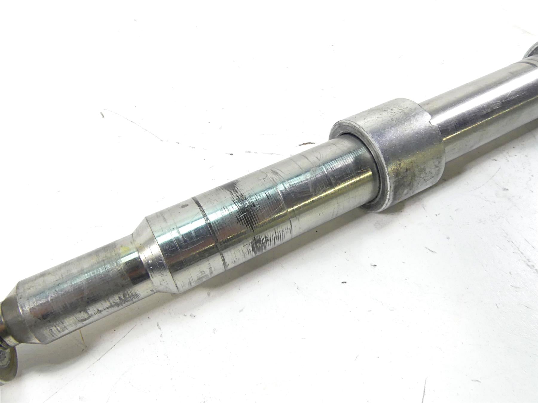 2007 Harley Touring FLHRC Road King Front Axle Wheel Spindle 1" 43364-00 {{ shop.shopifyCountryName }} - Mototech271