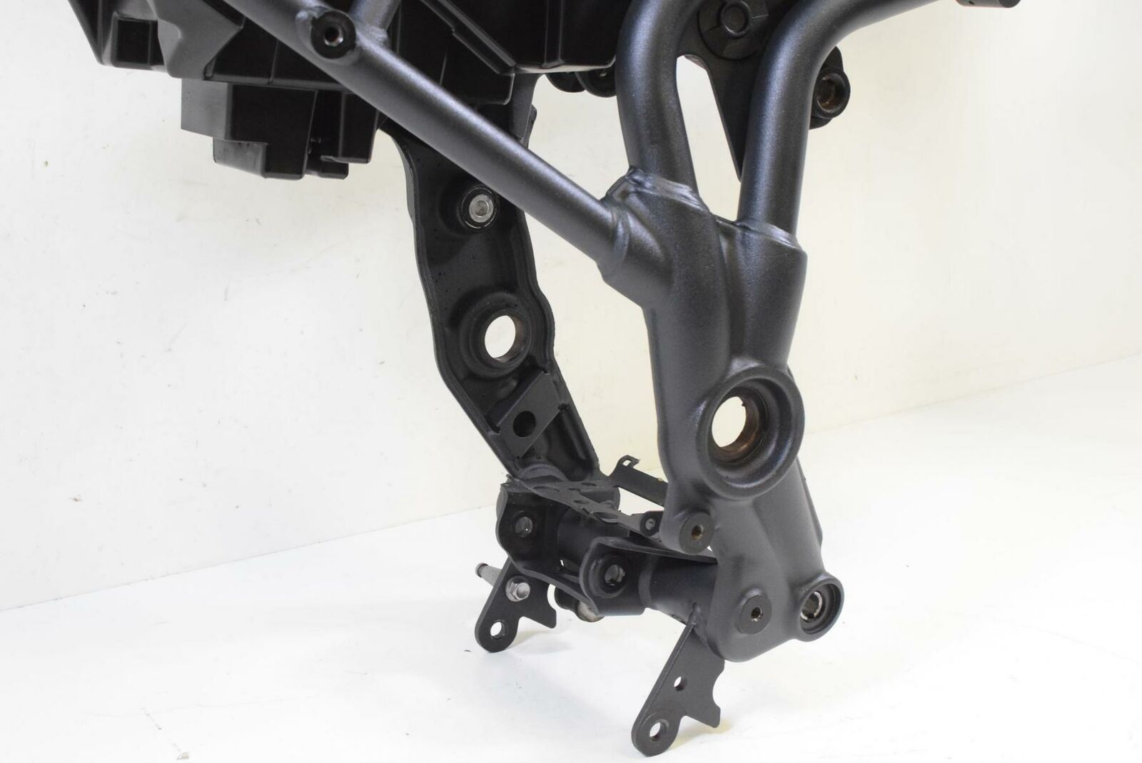 2013 Triumph Tiger 1215 Explorer XC Frame Chassis Slvg - Read Descr. T2070613 {{ shop.shopifyCountryName }} - Mototech271