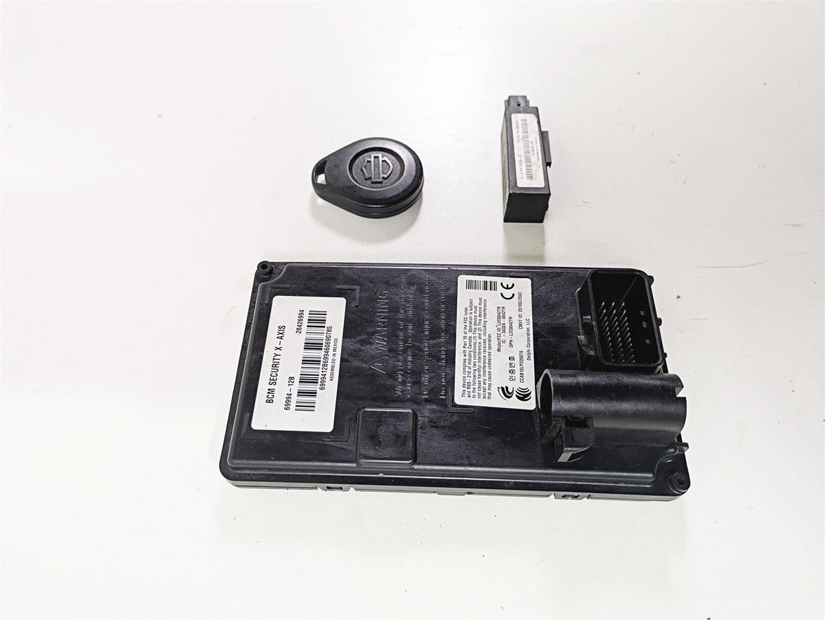 2016 Harley Touring FLHR Road King Bcm X-Axis Control Module & Fob 69994-12B {{ shop.shopifyCountryName }} - Mototech271