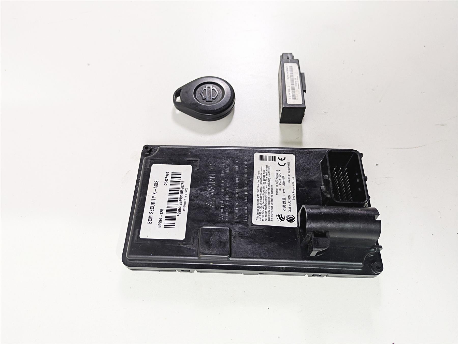 2016 Harley Touring FLHR Road King Bcm X-Axis Control Module & Fob 69994-12B {{ shop.shopifyCountryName }} - Mototech271