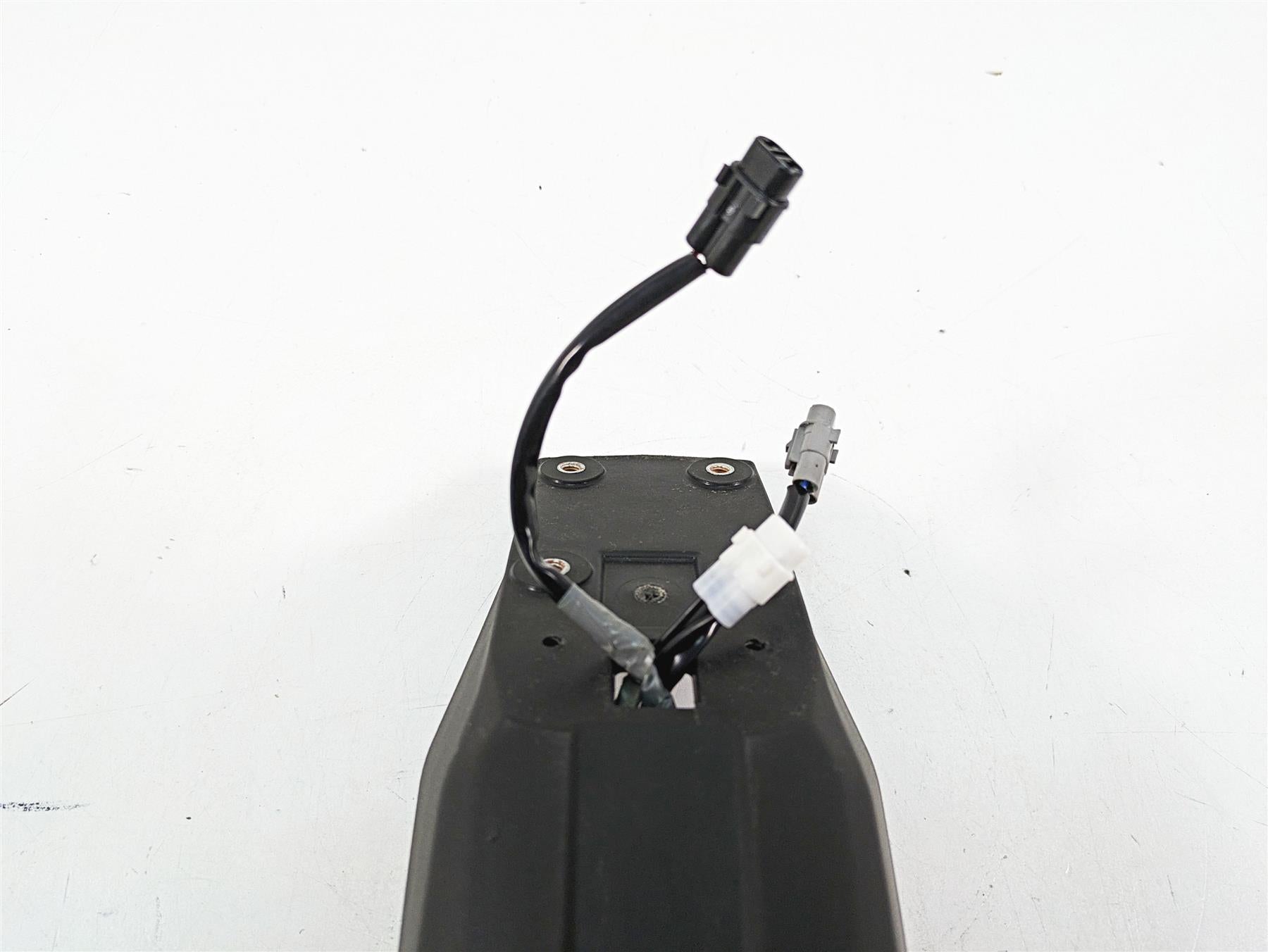 2018 Kawasaki ZX1002 Ninja H2 SX Rear License Plate Holder & Blinker 35019-0641 {{ shop.shopifyCountryName }} - Mototech271