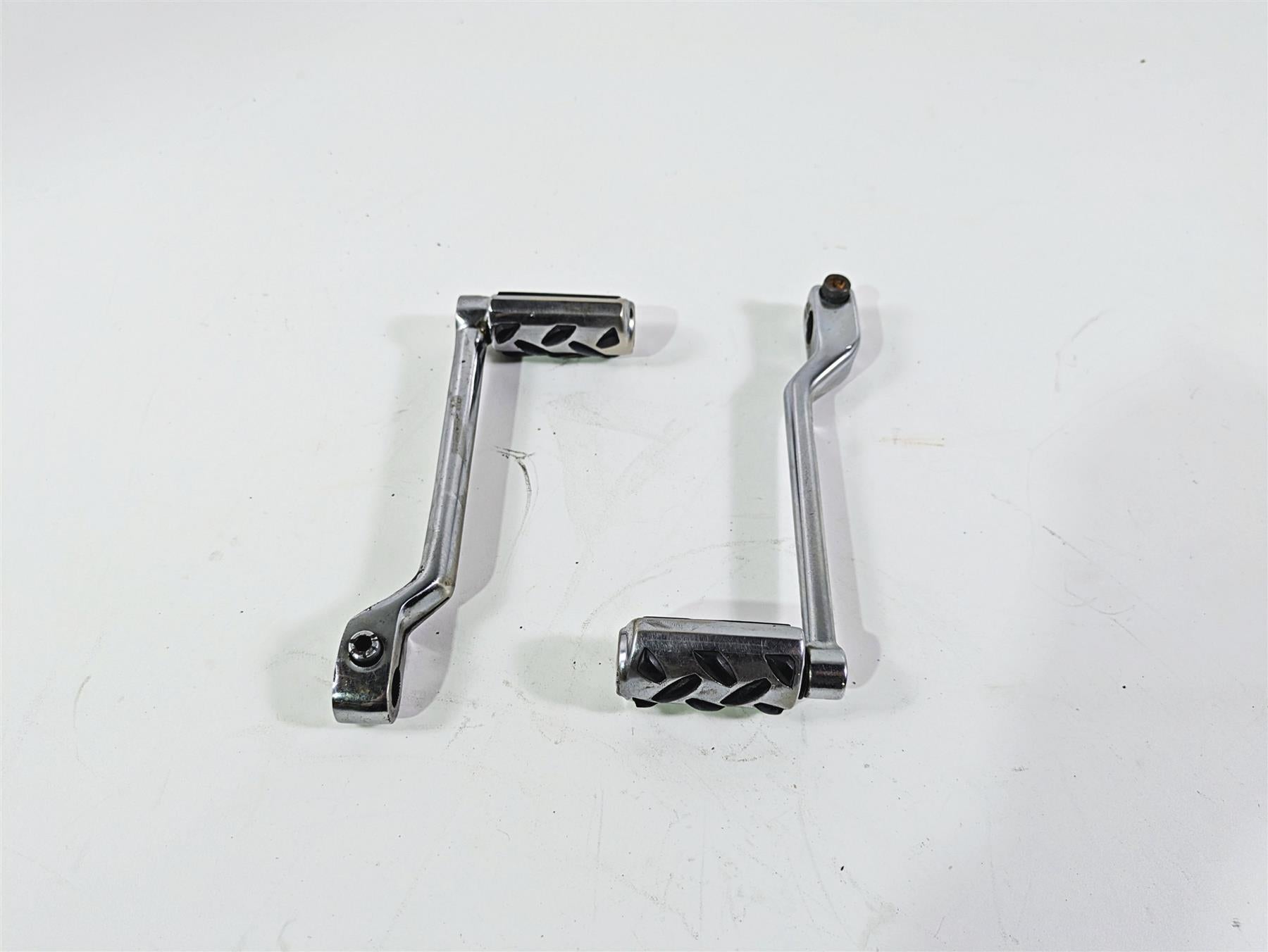 2005 Harley Touring FLHRI Road King Chrome Shifter Lever Pedal Pegs {{ shop.shopifyCountryName }} - Mototech271