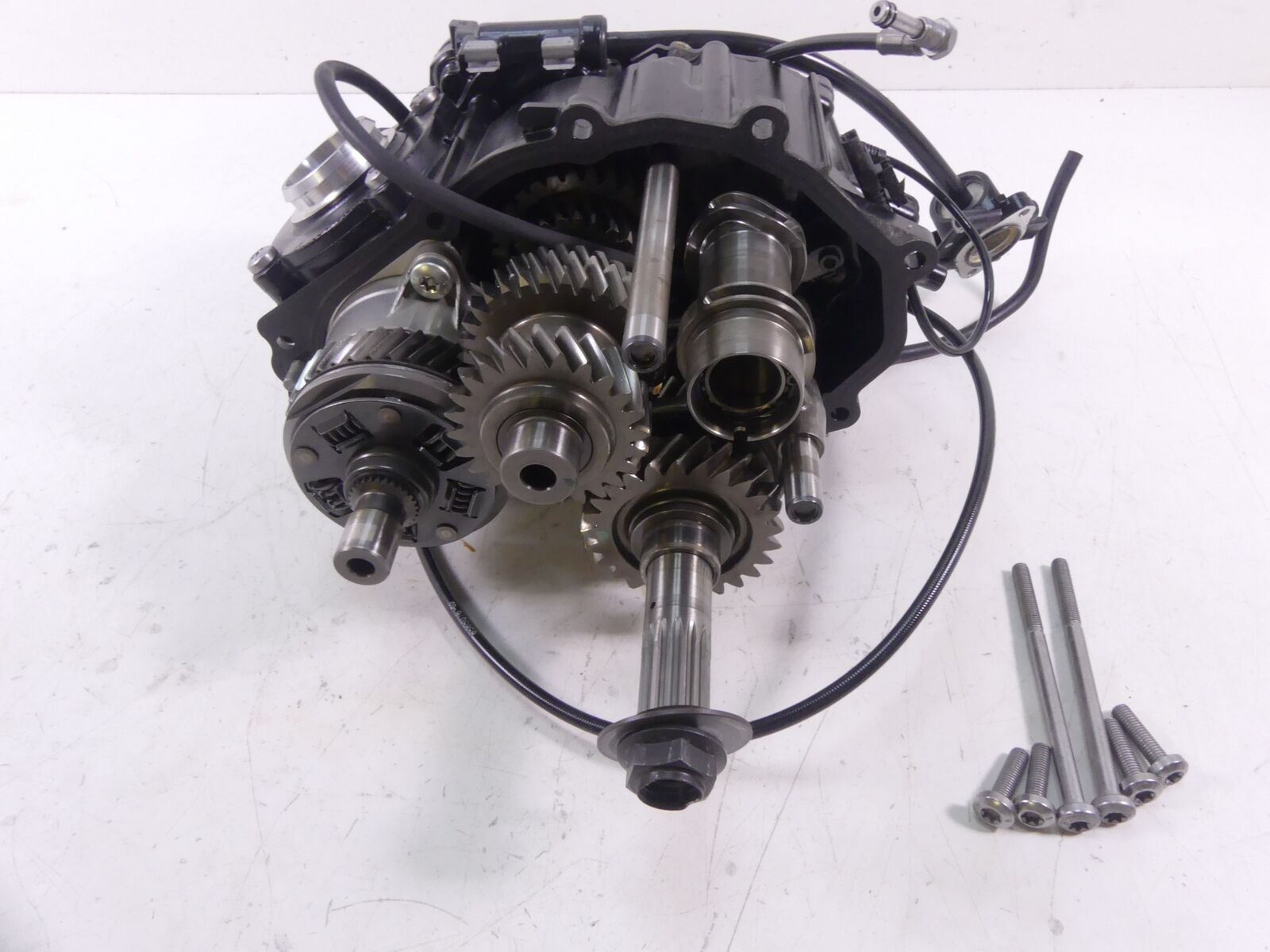 2018 BMW K1600 Bagger Transmission Tranny Gear Box Case Code UAD 23008559510 {{ shop.shopifyCountryName }} - Mototech271