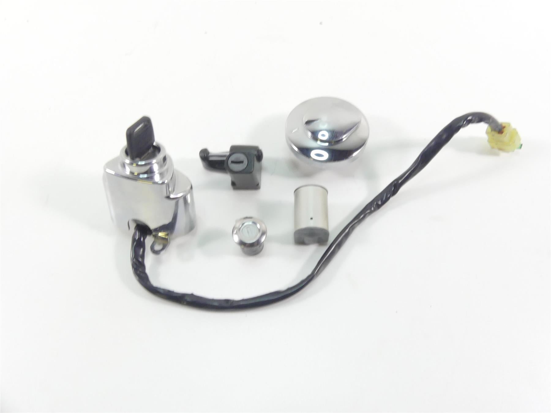 2007 Honda VT1100 C2 Shadow Ignition Switch Key Lock Tank Cap Set 35010-MCK-A00 {{ shop.shopifyCountryName }} - Mototech271