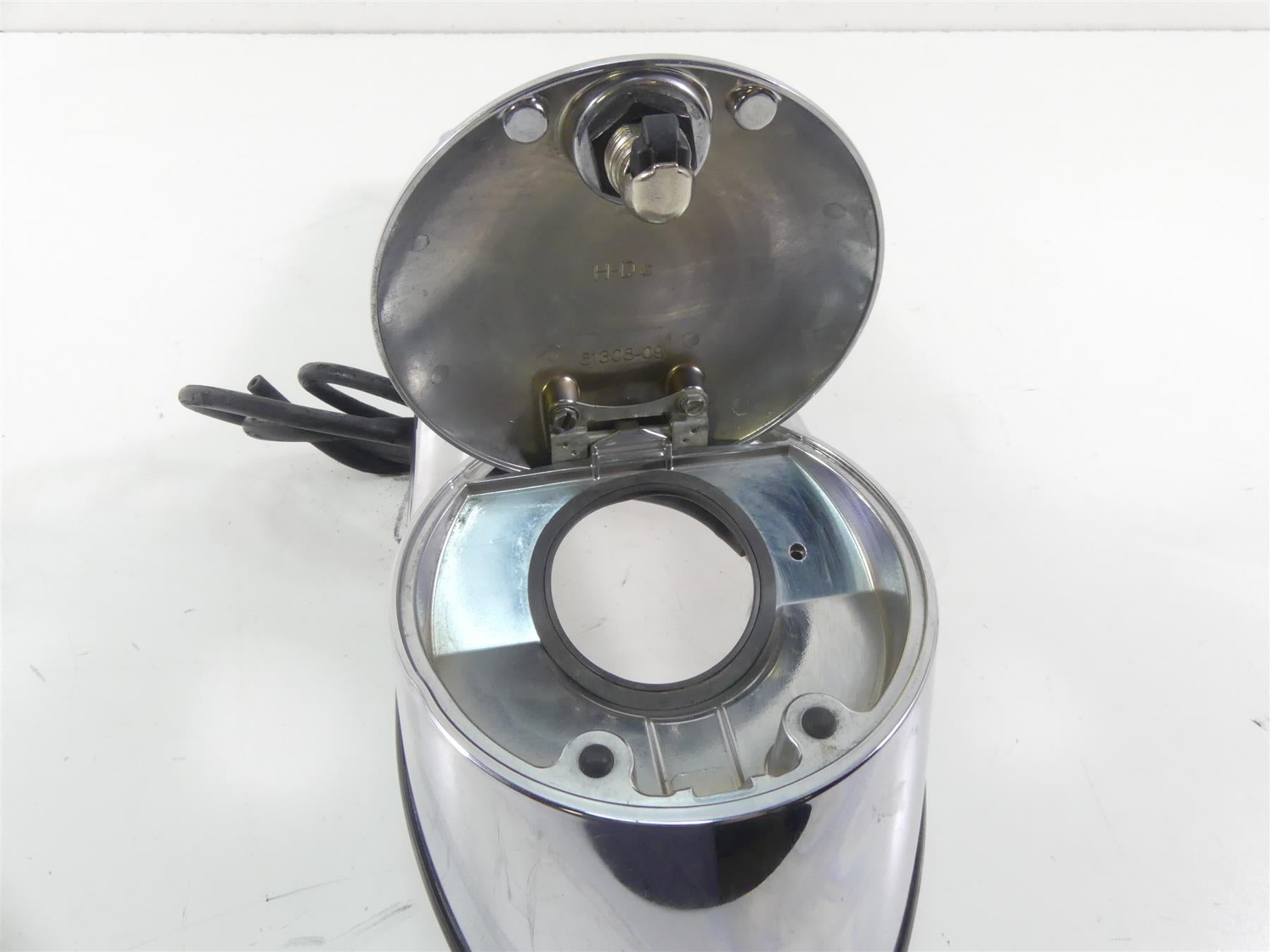2010 Harley Touring FLHX Street Glide Fuel Tank Cover Dash Console 69214-08 {{ shop.shopifyCountryName }} - Mototech271