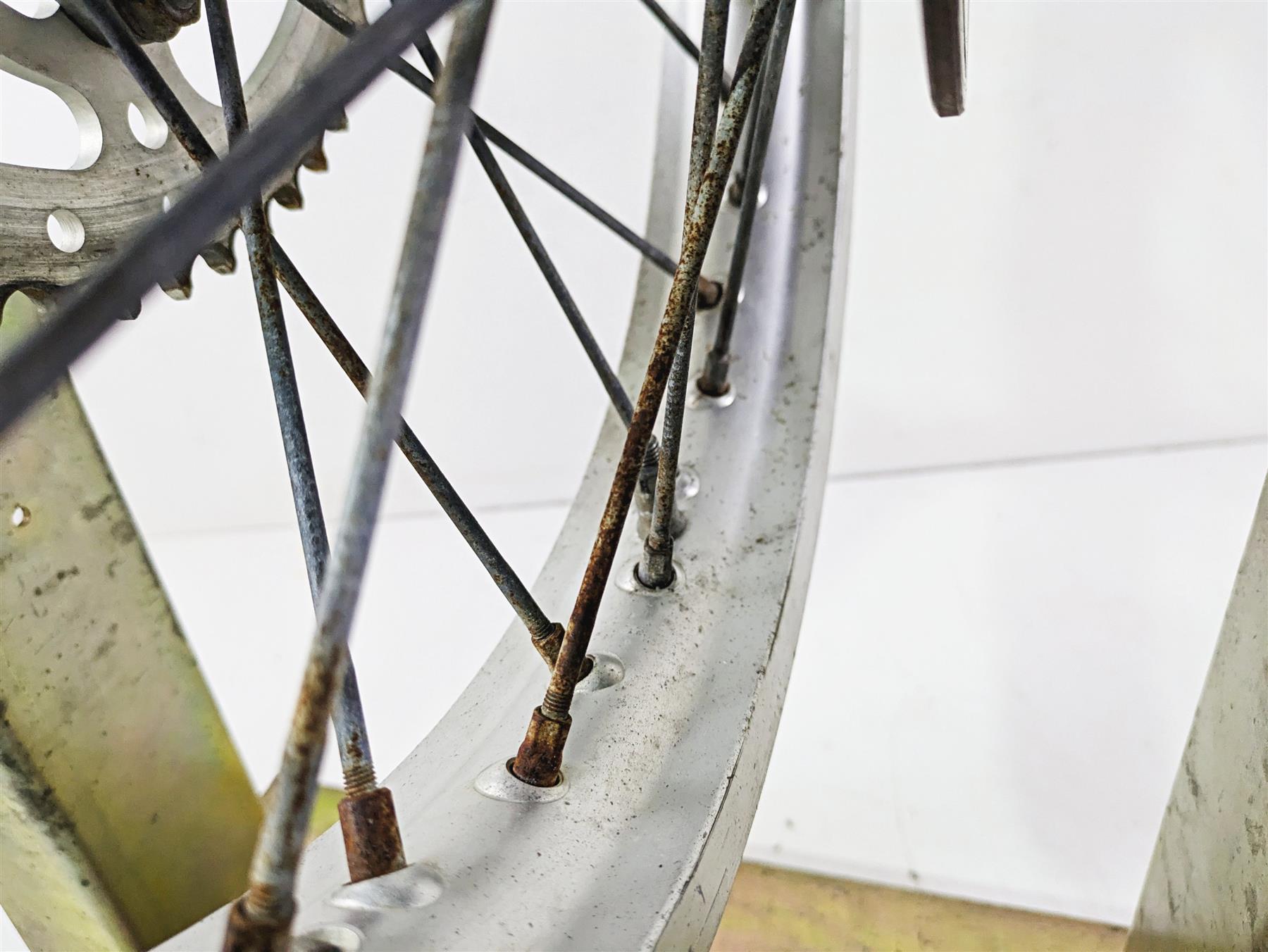 1998 KTM 380 SX MX DID Rear Wheel Rim 18x2.15 5461001004490 {{ shop.shopifyCountryName }} - Mototech271