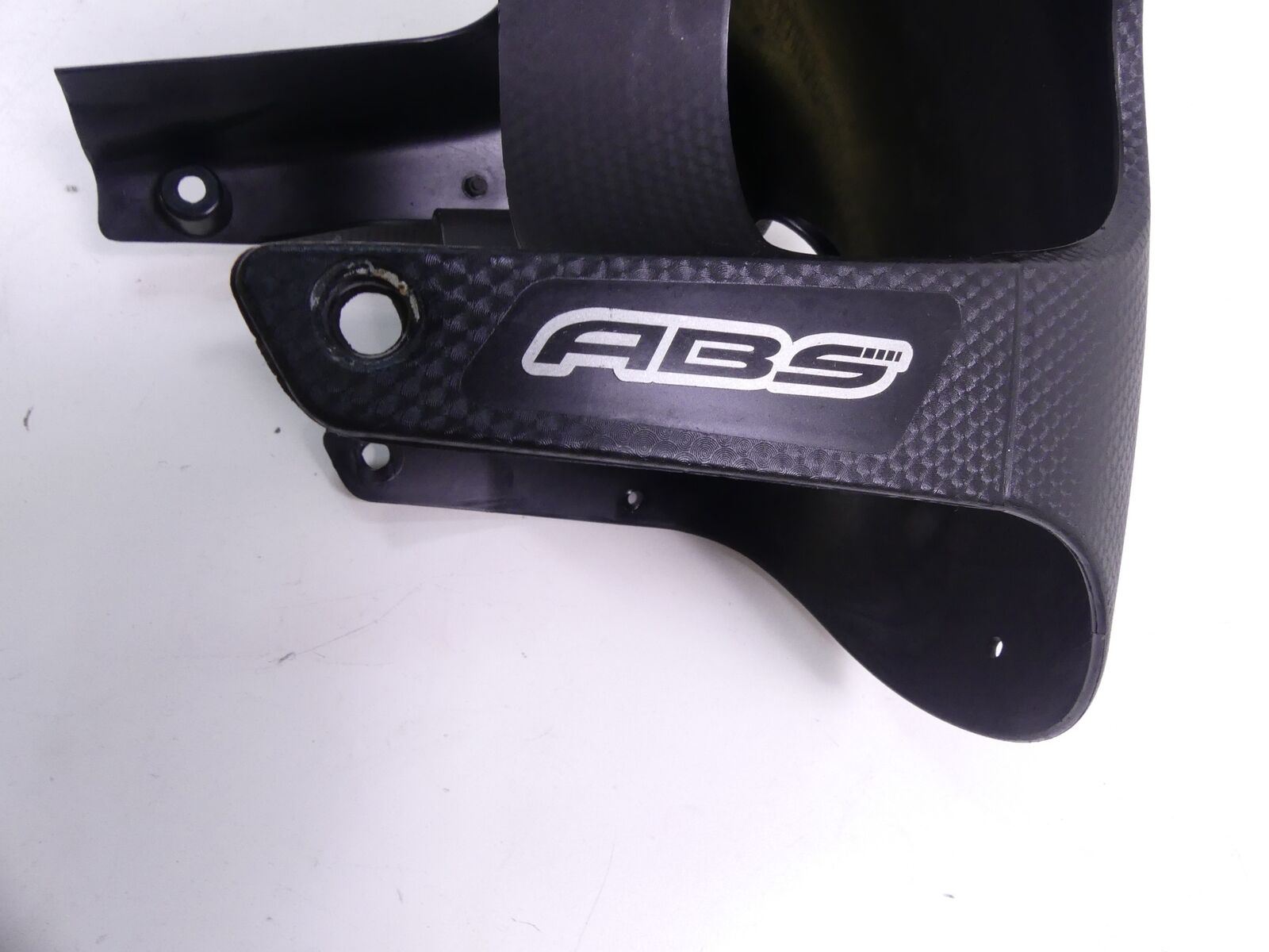 2016 Aprilia RSV 1100 Tuono V4 RR Front Fender 858810 B046156 {{ shop.shopifyCountryName }} - Mototech271