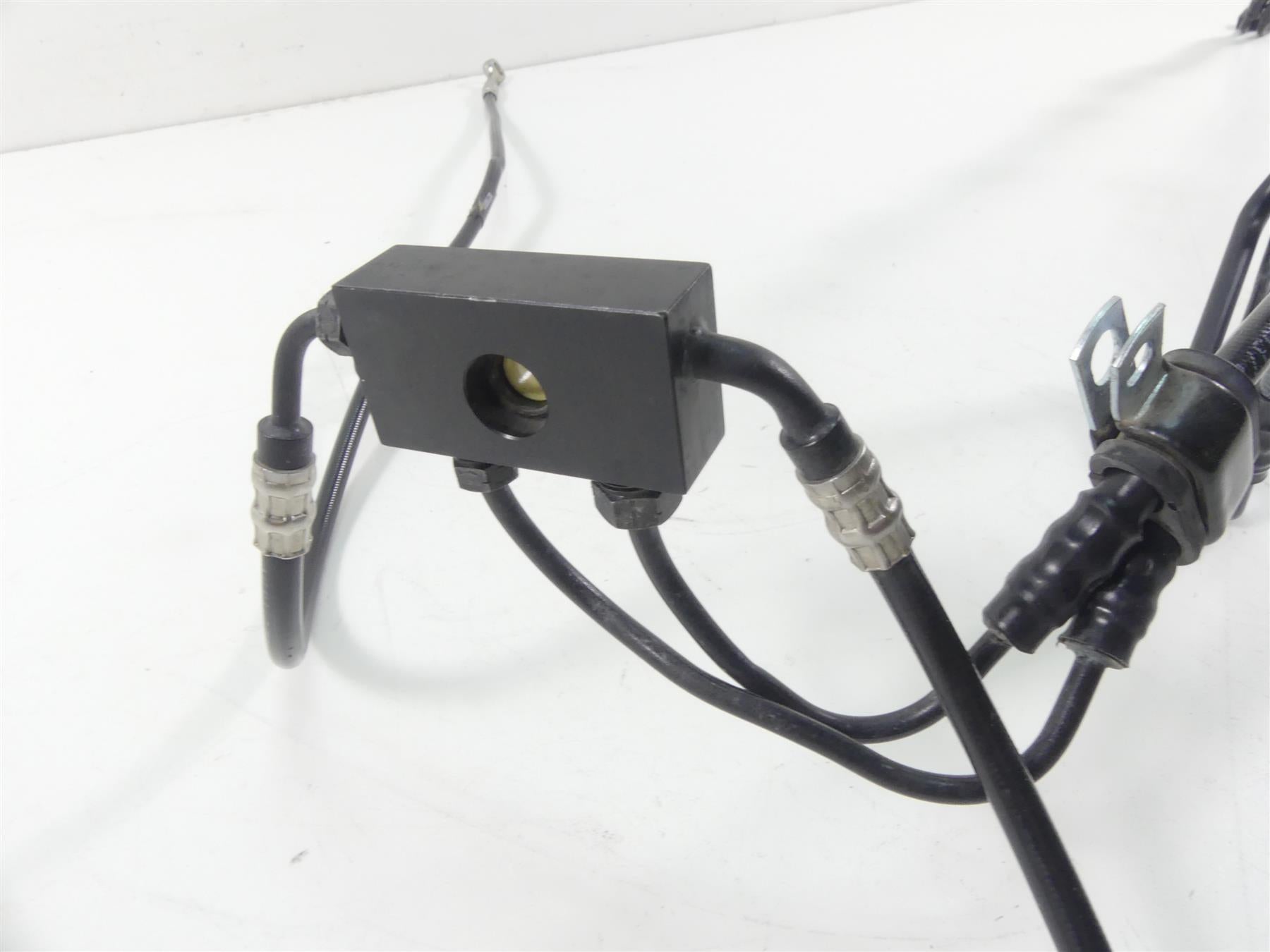 2019 Harley FLHC Softail Heritage Front Abs Brake Line Set 41800595 41800597 {{ shop.shopifyCountryName }} - Mototech271