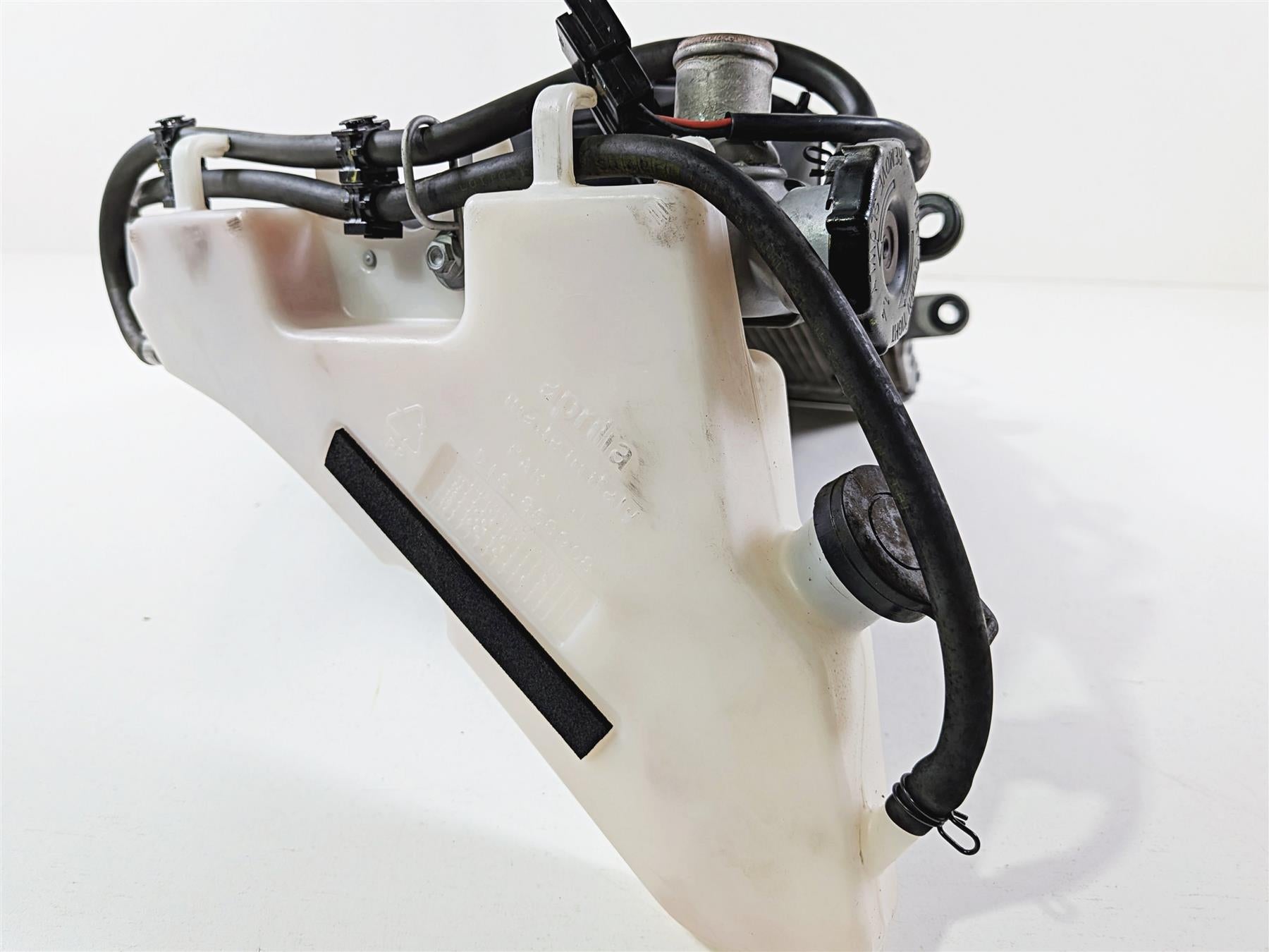 2014 Aprilia RSV4 RR Factory Straight Radiator Fan Reservoir No Leaks B045753 {{ shop.shopifyCountryName }} - Mototech271