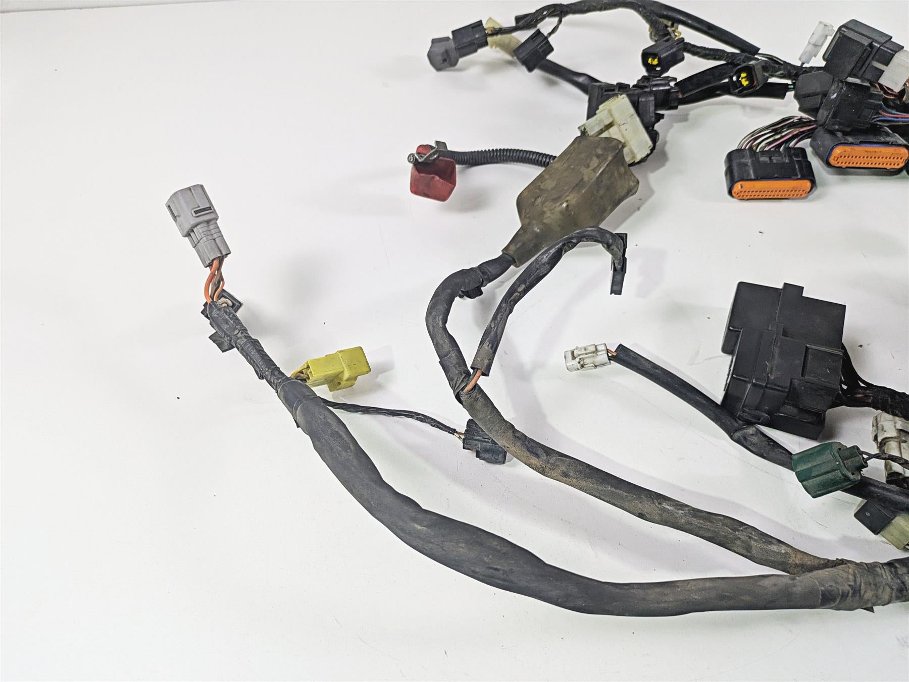 2006 Suzuki GSXR1000 K6 Main Wiring Harness Loom - No Cuts 36610-41G30 {{ shop.shopifyCountryName }} - Mototech271
