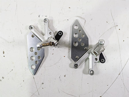2008 Aprilia RSVR 1000 Factory Front Left Right Foot Peg Set AP8154069 AP8154070 {{ shop.shopifyCountryName }} - Mototech271
