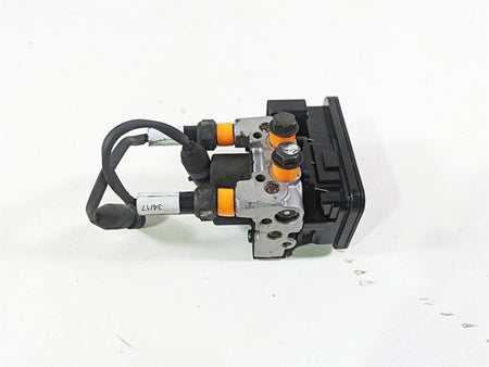 2018 Indian Chieftain Dark Horse Abs Brake Pump Module Unit 2204981 {{ shop.shopifyCountryName }} - Mototech271