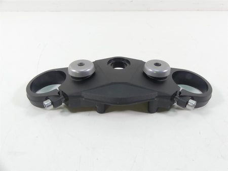 2020 Triumph Speed Triple RS 1050 Upper Triple Tree Steering Clamp T2042324 {{ shop.shopifyCountryName }} - Mototech271