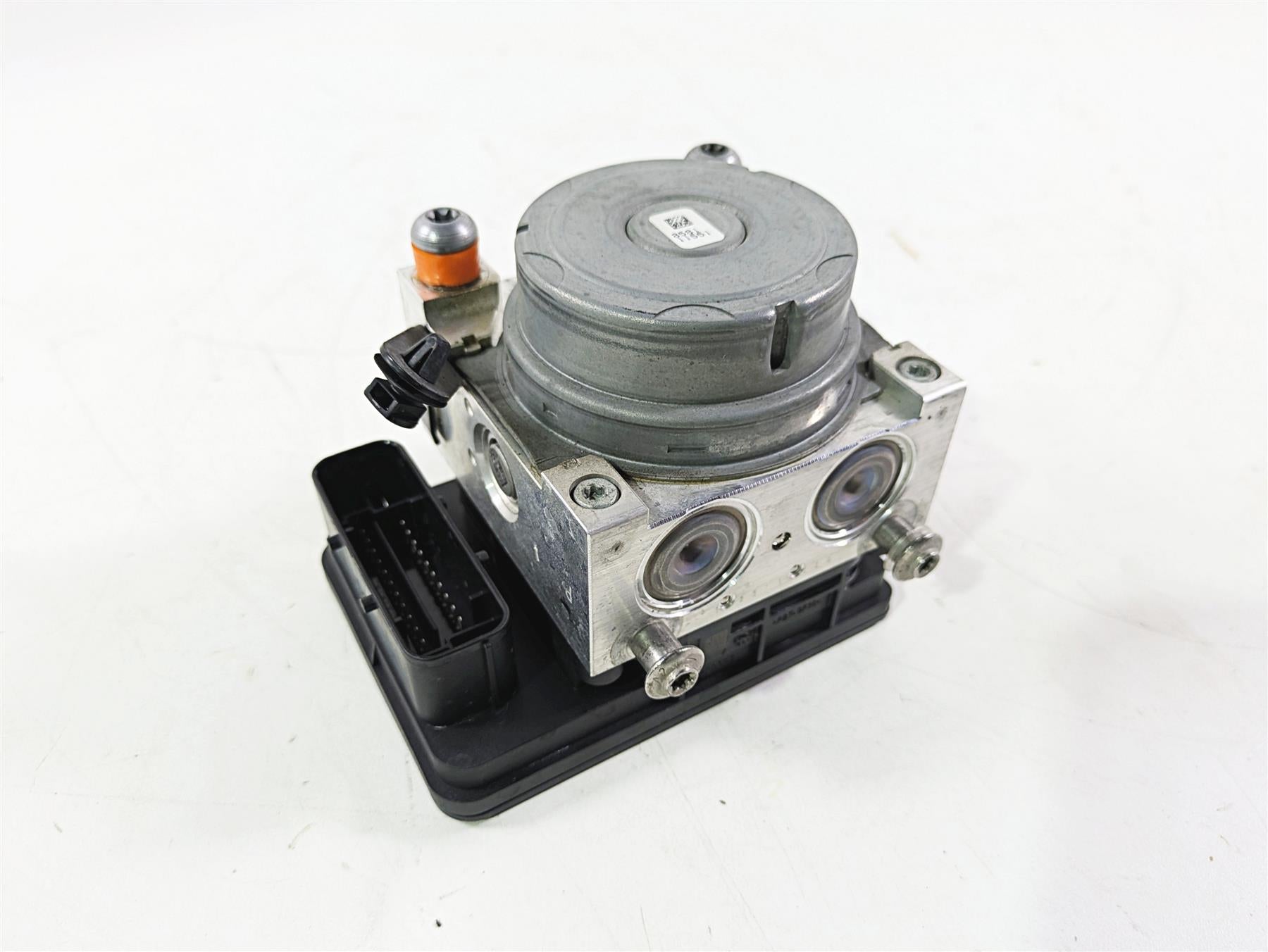 2016 BMW S1000RR K46 Abs Brake Pump Unit Module 34518561705 34518566956 {{ shop.shopifyCountryName }} - Mototech271