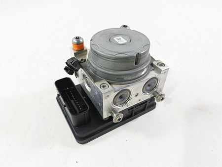 2016 BMW S1000RR K46 Abs Brake Pump Unit Module 34518561705 34518566956 {{ shop.shopifyCountryName }} - Mototech271