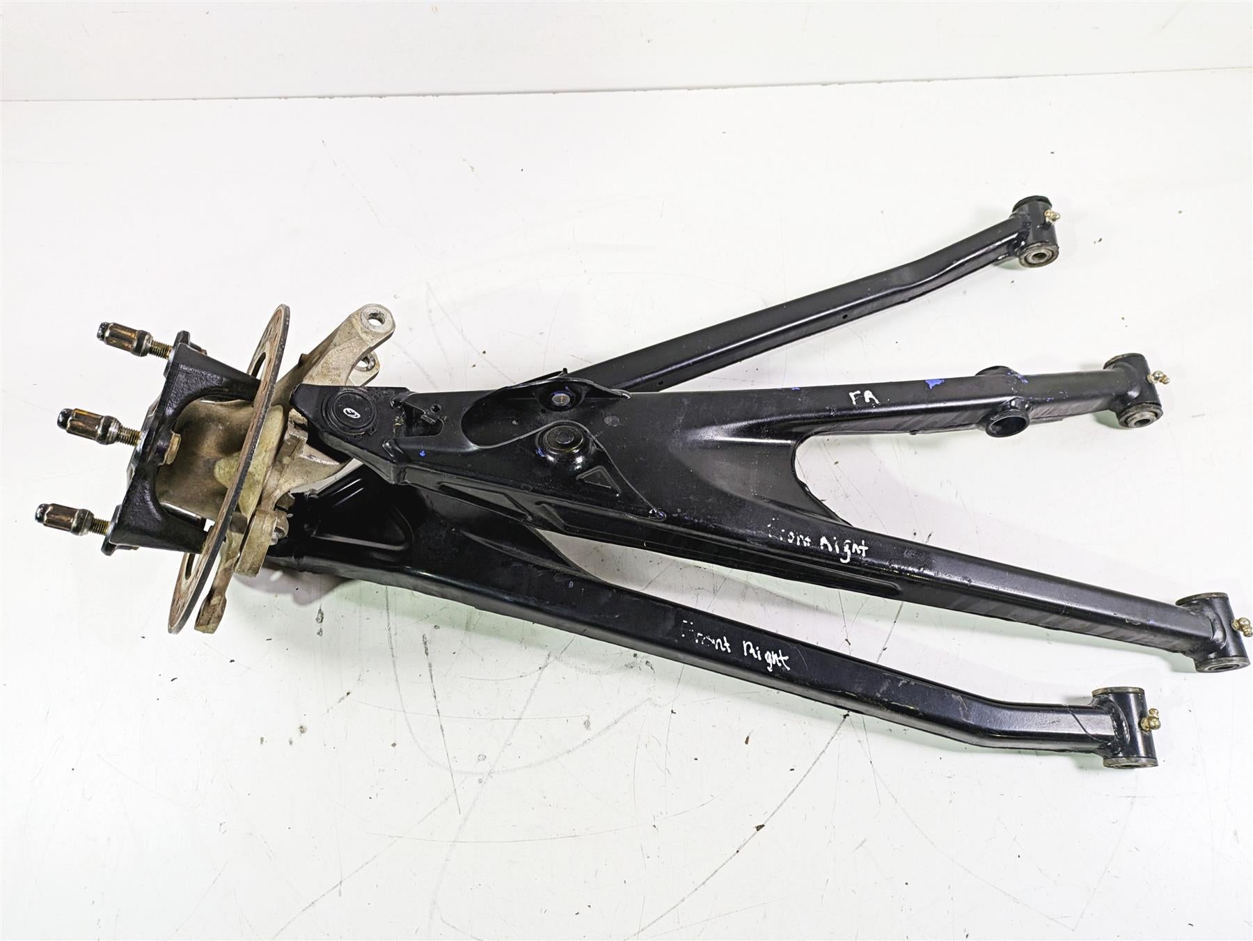 2019 Can Am Maverick X3 XRS Turbo R Front Right Control Arm Knee 72" 703501056 {{ shop.shopifyCountryName }} - Mototech271