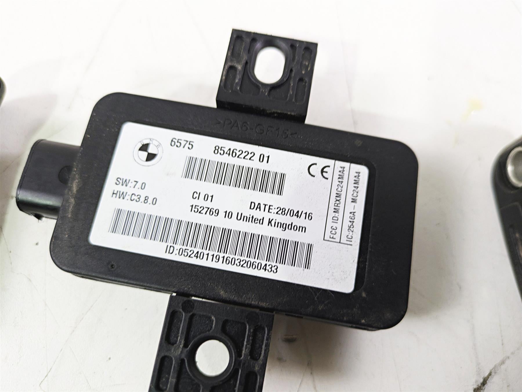 2016 BMW R1200RS K54 Tire Pressure Sensors & Rdc Module 36318532732 65758546222 {{ shop.shopifyCountryName }} - Mototech271