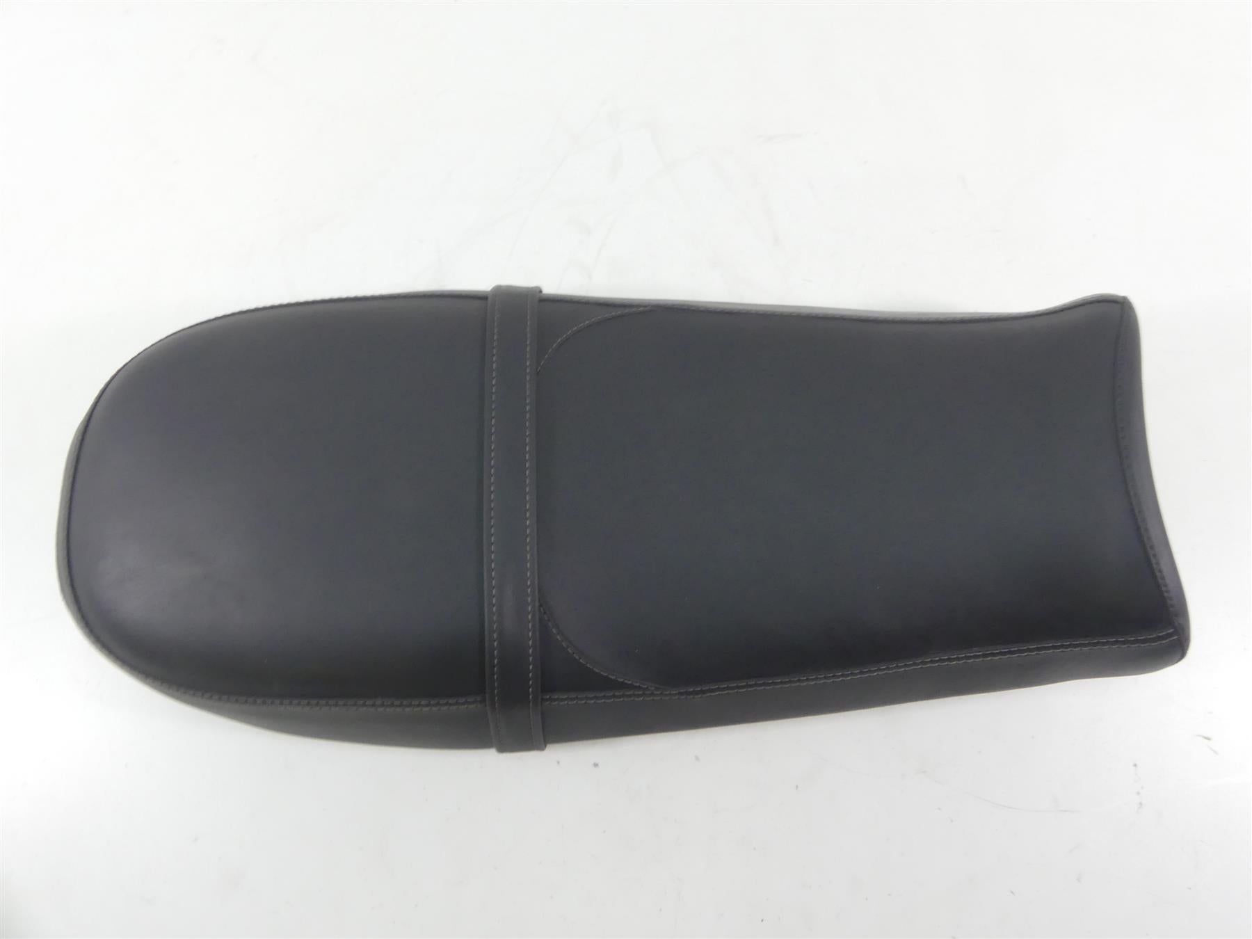 2019 Moto Guzzi V7 III Stone 750 Oem Duo Seat Saddle 2B003823000C1 {{ shop.shopifyCountryName }} - Mototech271