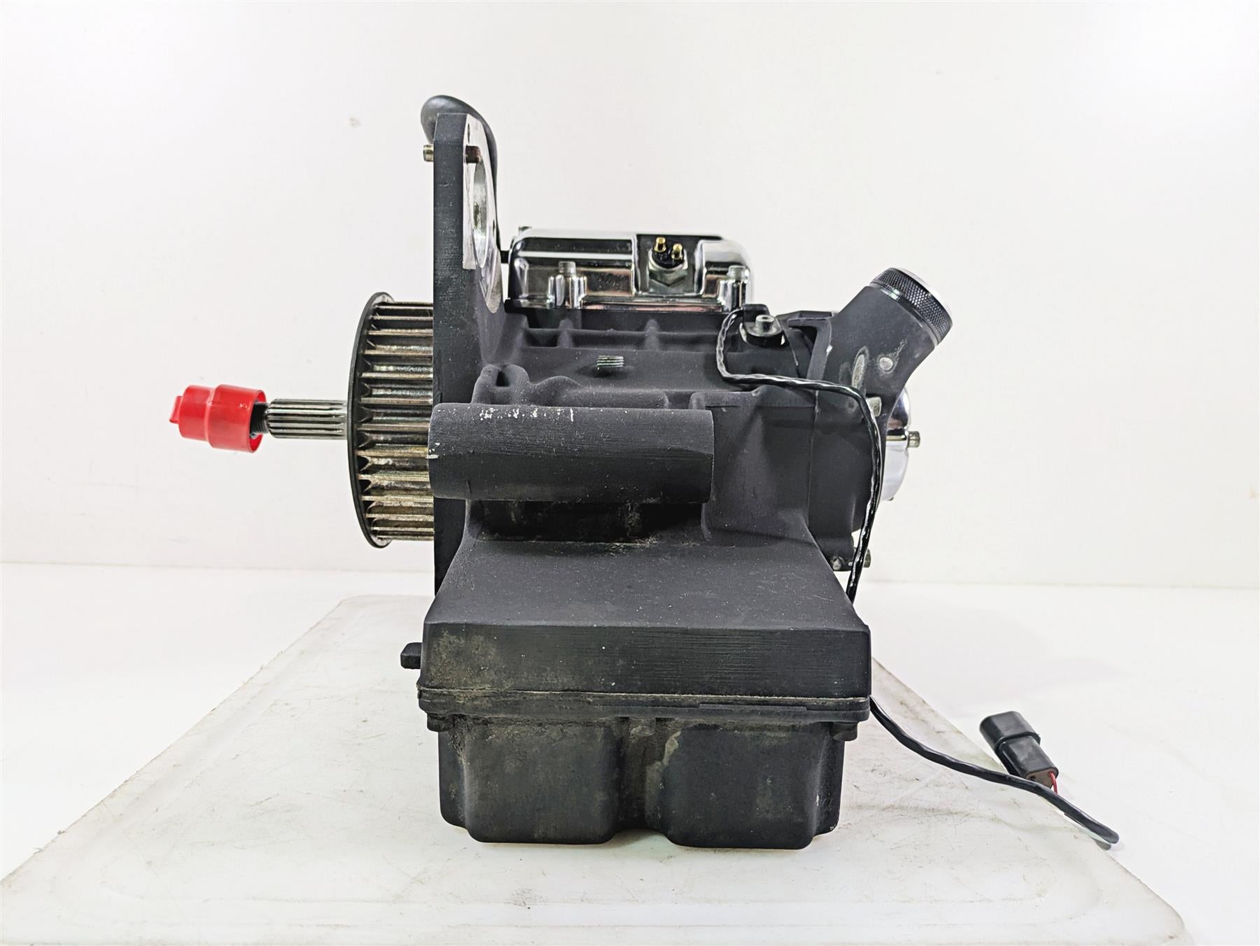 1998 Harley Touring FLHRCI Road King 5-Speed Transmission Gear Box 33285-93A {{ shop.shopifyCountryName }} - Mototech271