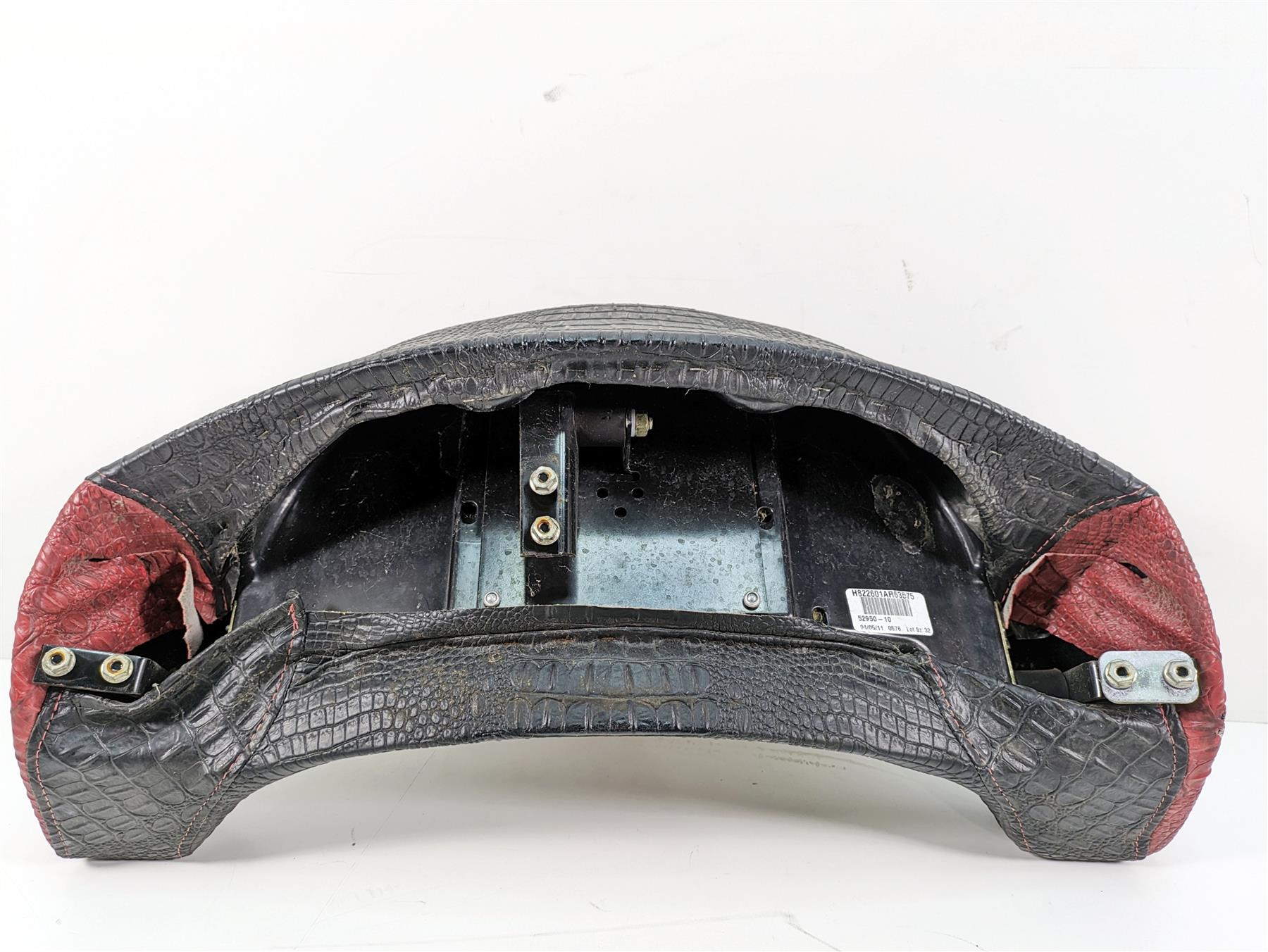 09-13 Harley Touring Alligator Skin Trunk Backrest & Speaker Housings 52950-10 {{ shop.shopifyCountryName }} - Mototech271