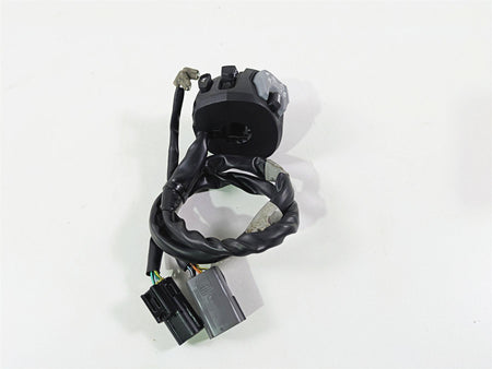 2023 Suzuki GSX1300 RR Hayabusa Left Blinker Control Switch - Read 37400-10L01 {{ shop.shopifyCountryName }} - Mototech271