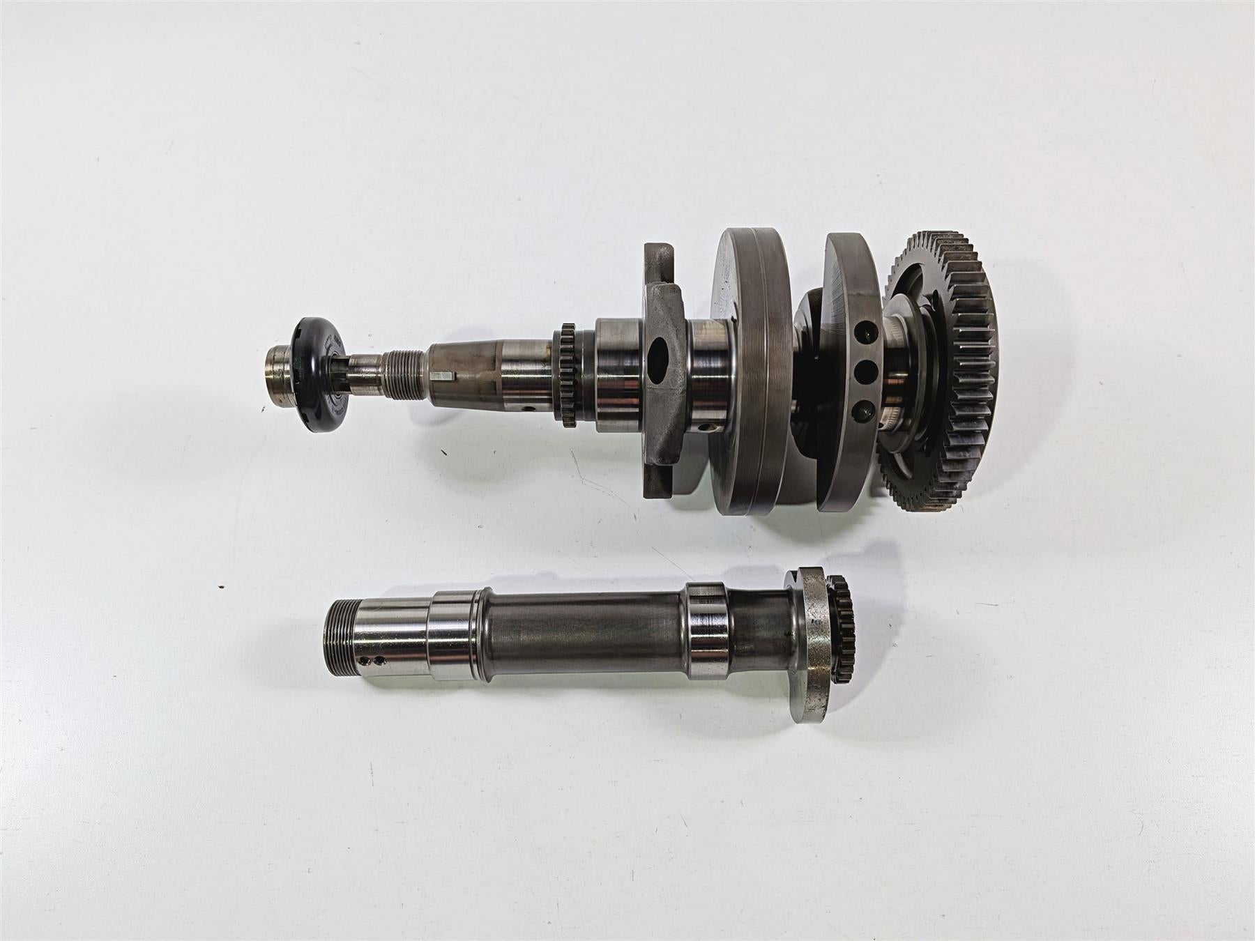 2019 BMW R1250GS K50 Crankshaft Crank & Balancer Shaft 7K Only 11218565621 {{ shop.shopifyCountryName }} - Mototech271
