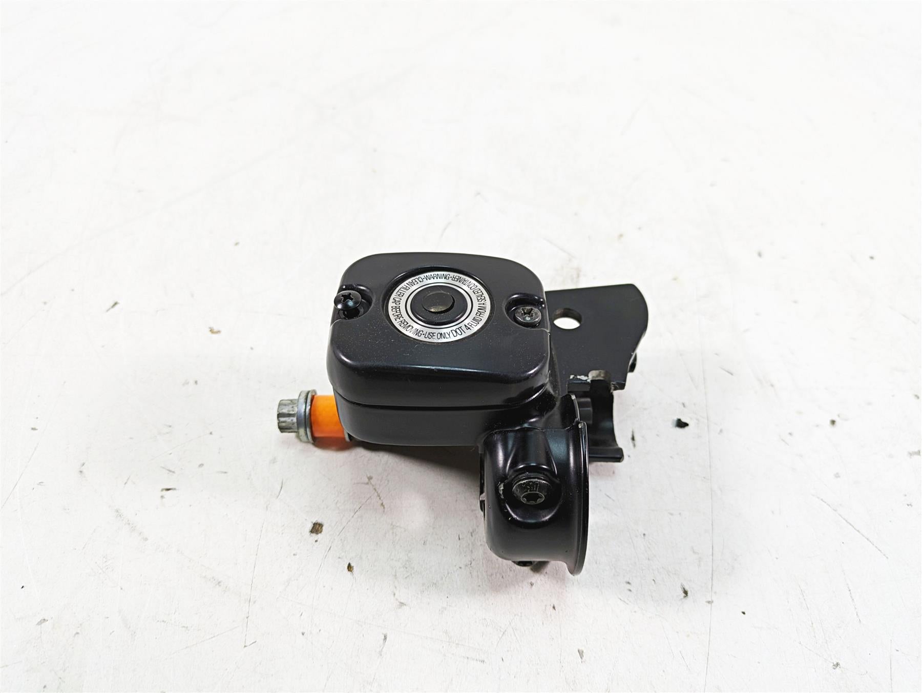 2006 Harley FLSTI Softail Heritage Front Brake Master Cylinder 9/16" 45029-11D {{ shop.shopifyCountryName }} - Mototech271